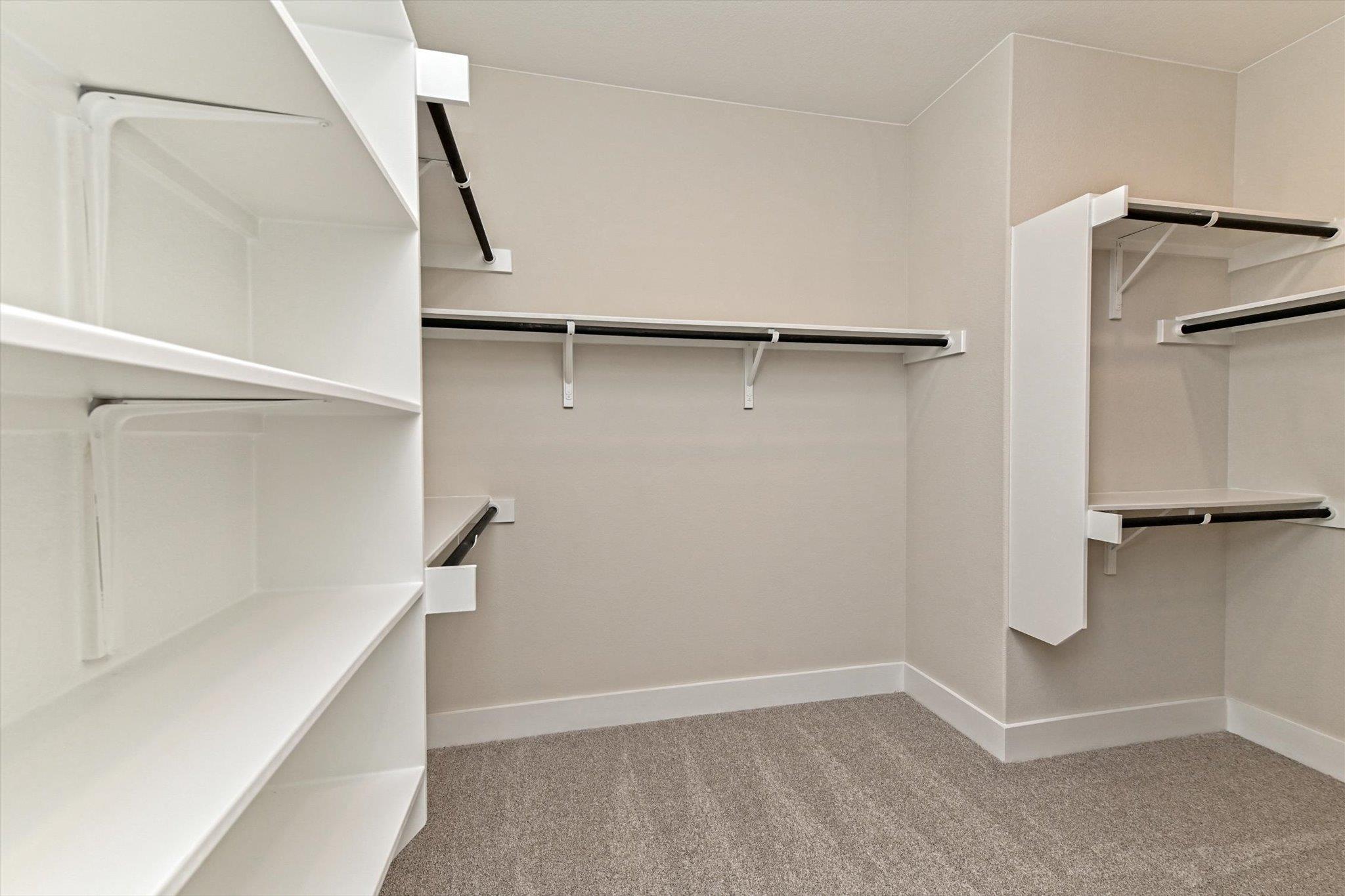 1221 Stormy Dr, Georgetown, TX 78633