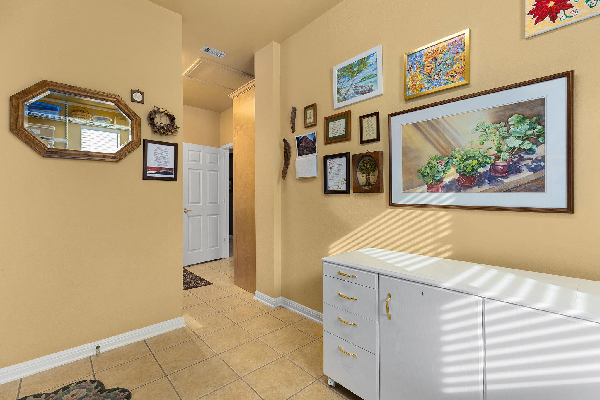 108 Chuckwagon Trl, Georgetown, TX 78633