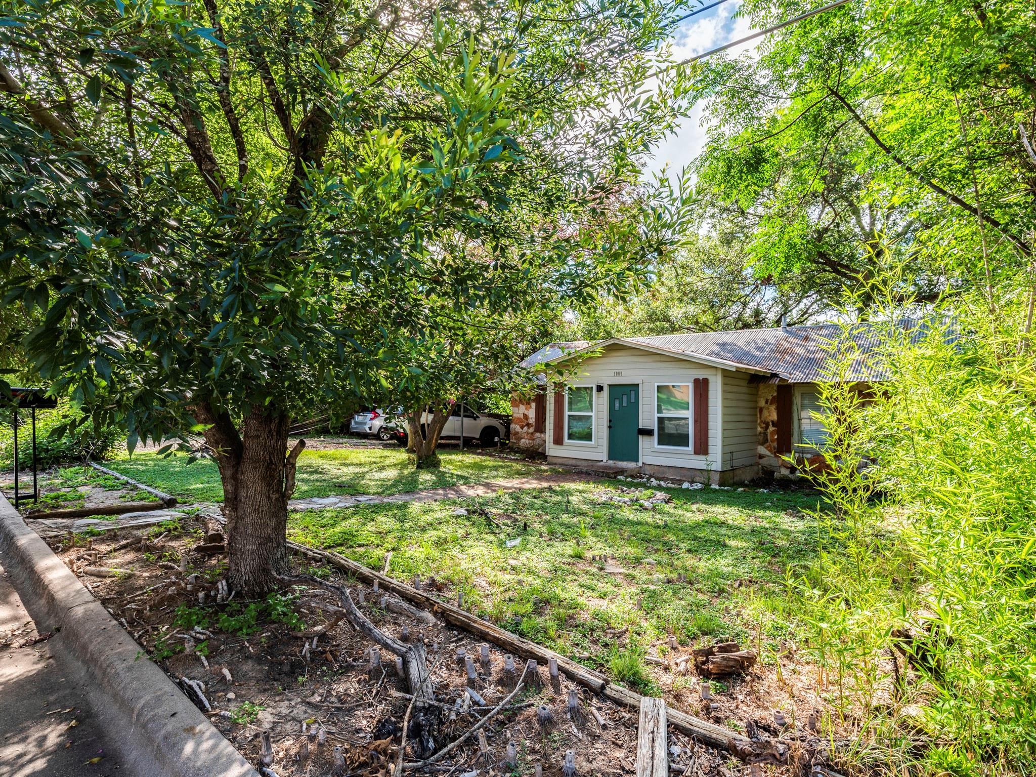 1000 Advance St, San Marcos, TX 78666