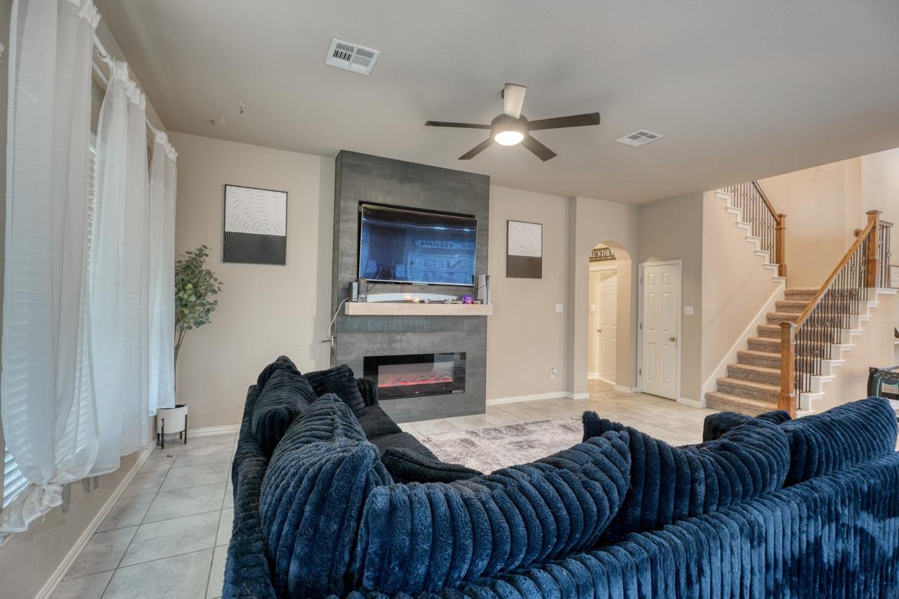 5917 Moriano Cv, Round Rock, TX 78665
