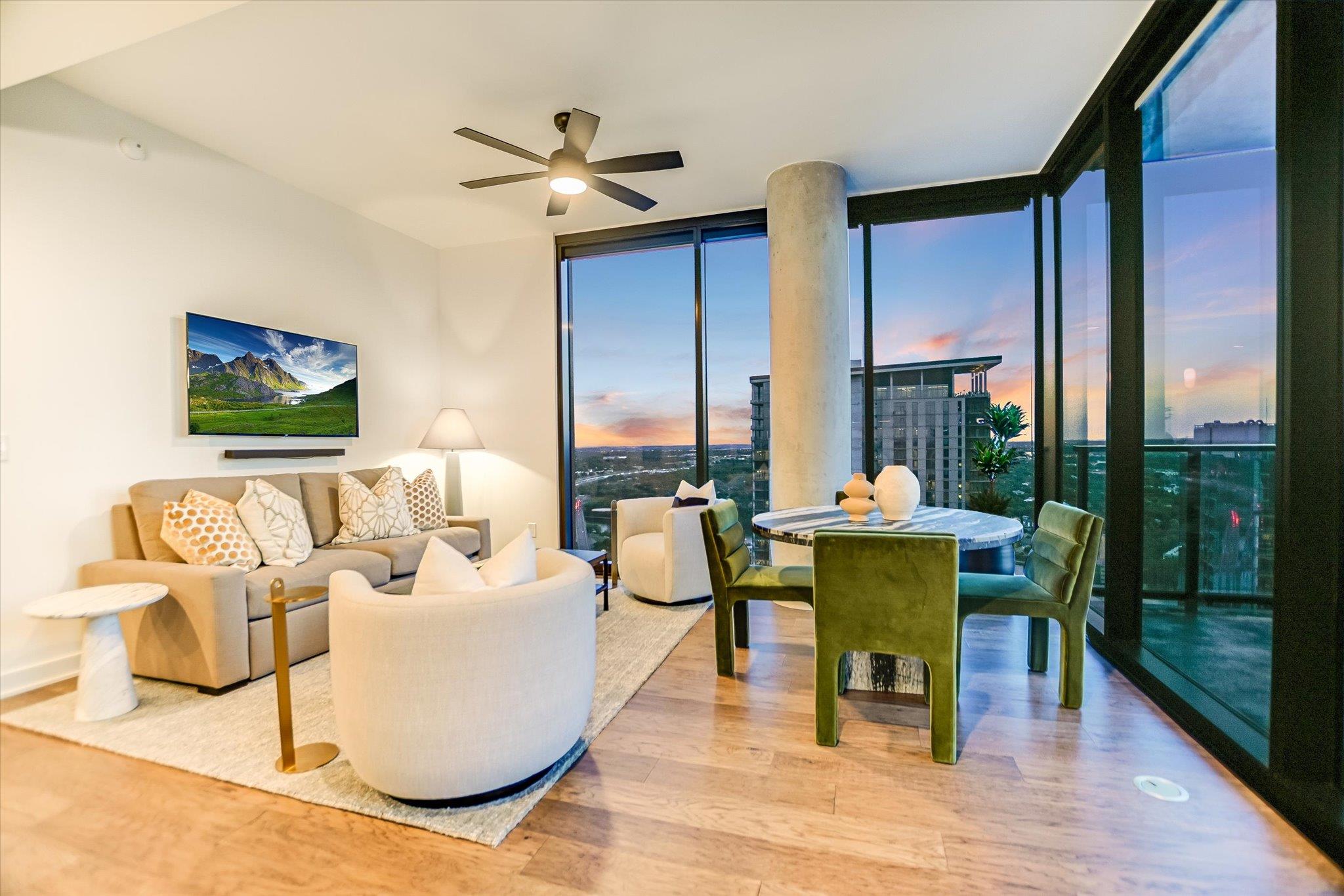 84 East Ave # 3909, Austin, TX 78701