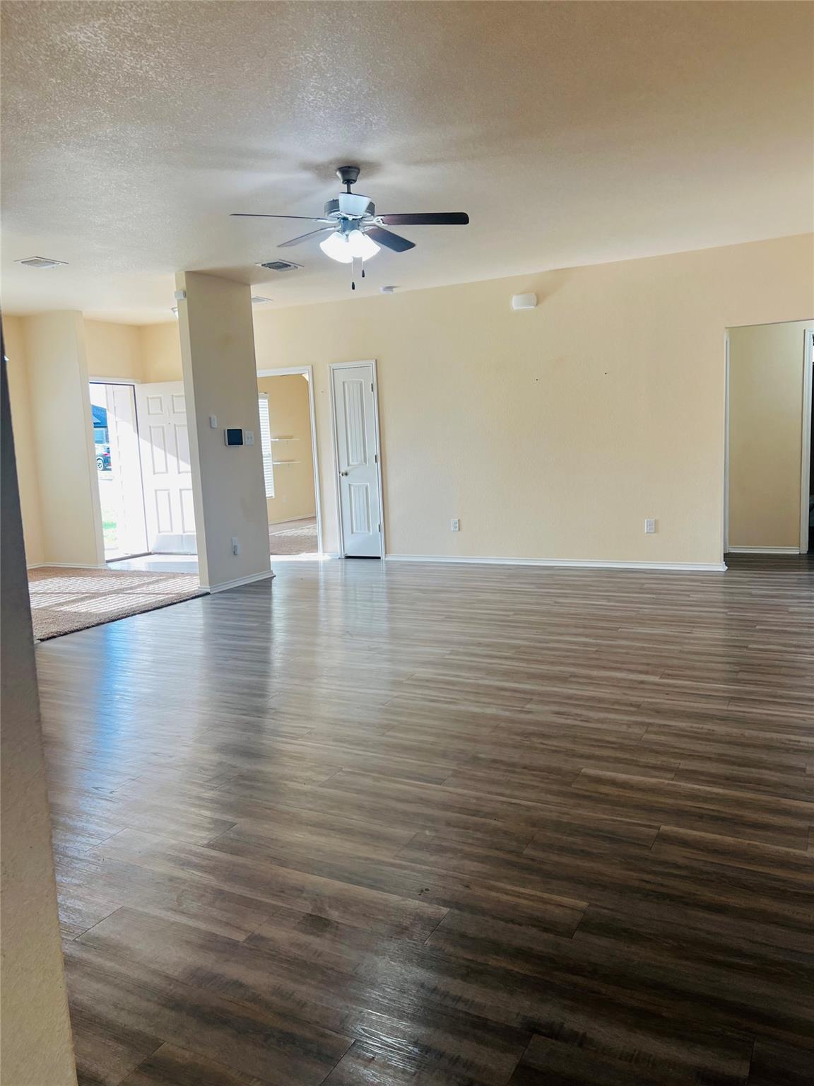 1035 Hamilton Ln, Belton, TX 76513