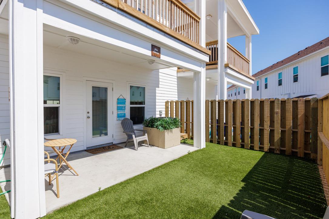 15009 Boca Grandi Dr, Corpus Christi, TX 78418