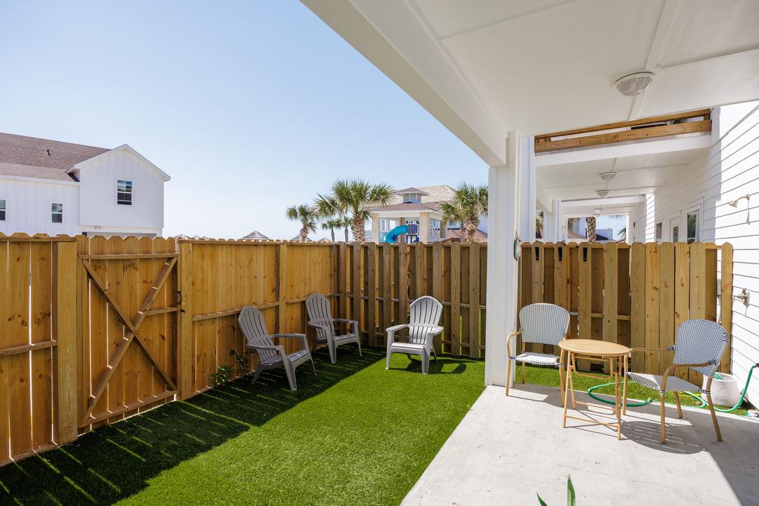 15009 Boca Grandi Dr, Corpus Christi, TX 78418