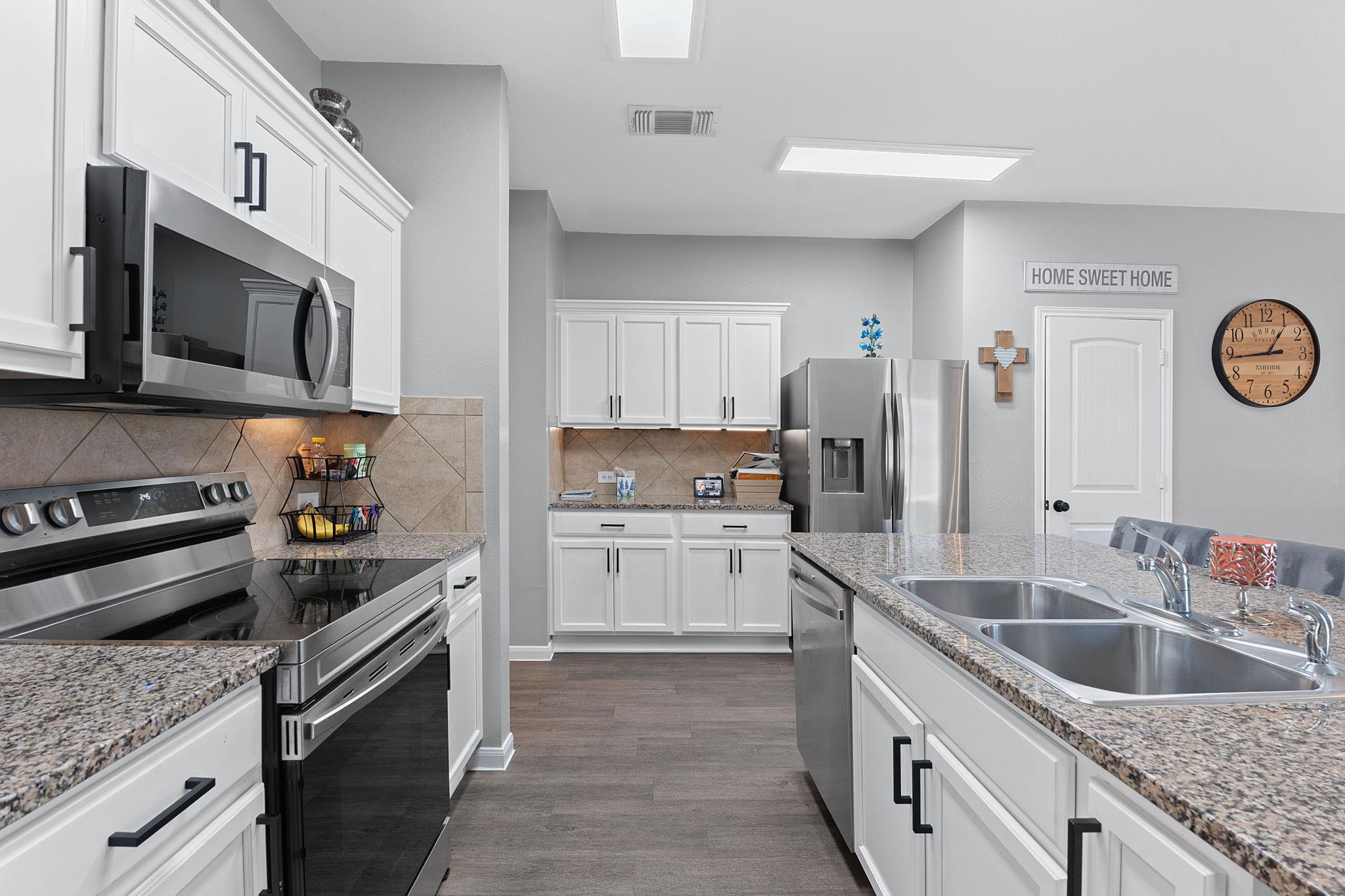 14503 Almodine Rd, Manor, TX 78653