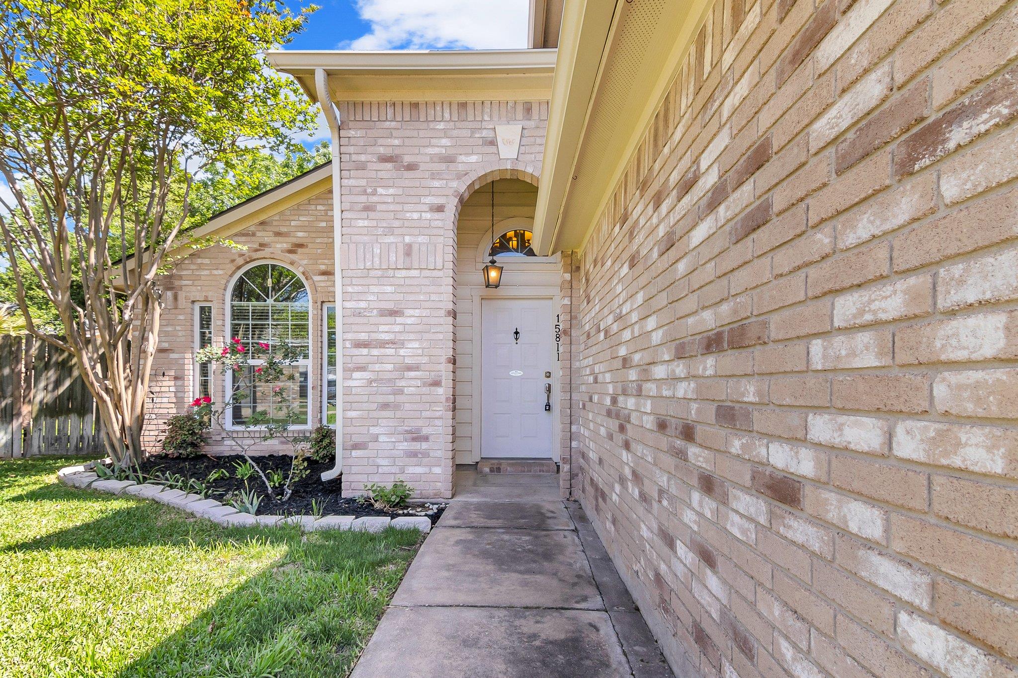 15811 De Peer Cv, Austin, TX 78717