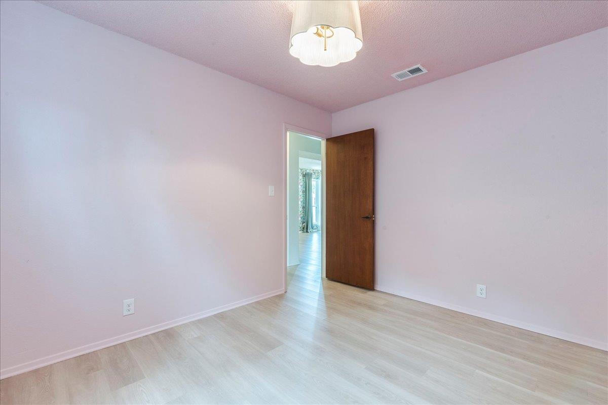 9011 W Pointer Ln, Austin, TX 78758