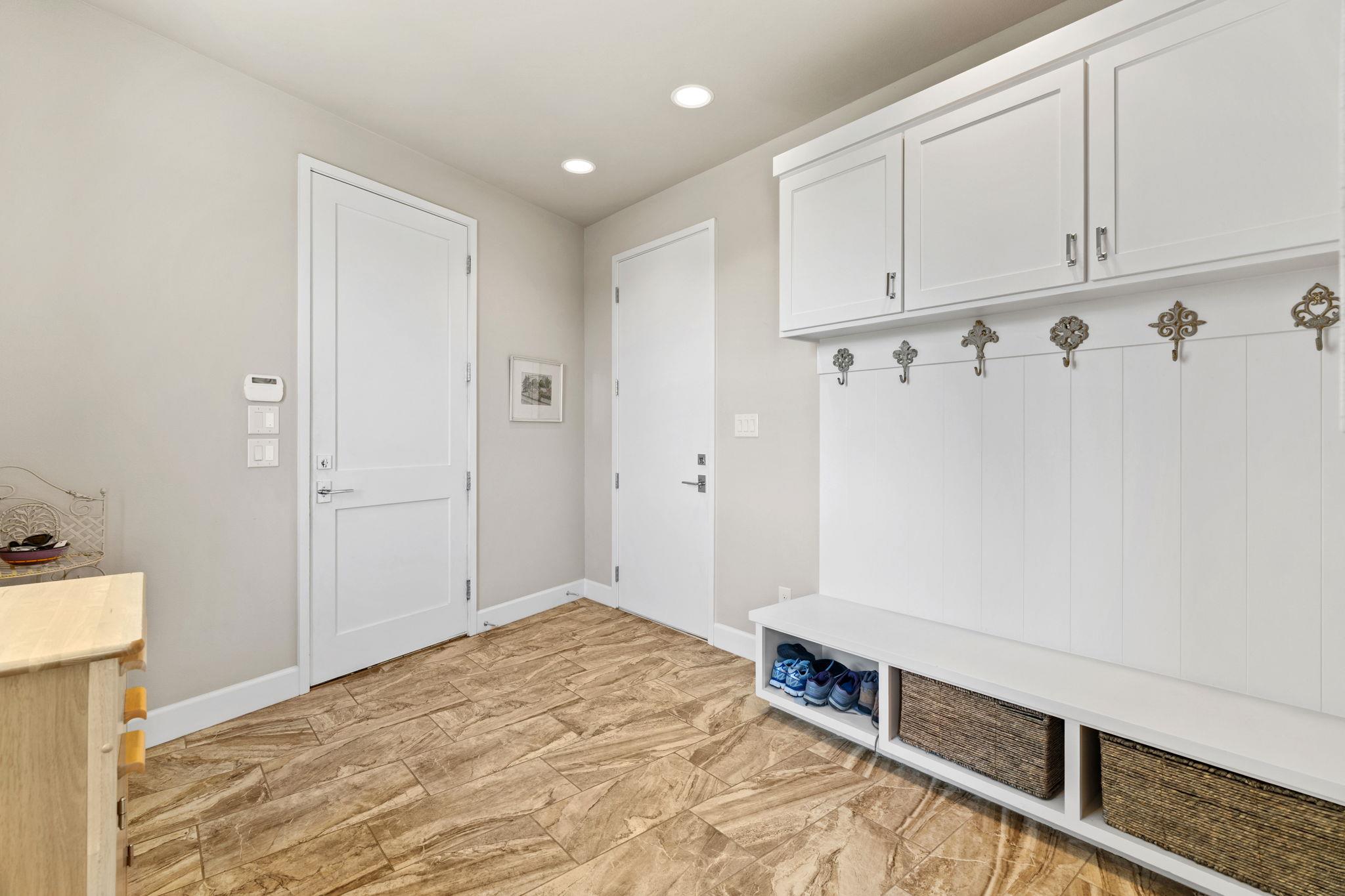 132 Rock N Robyn Trl, Horseshoe Bay, TX 78657