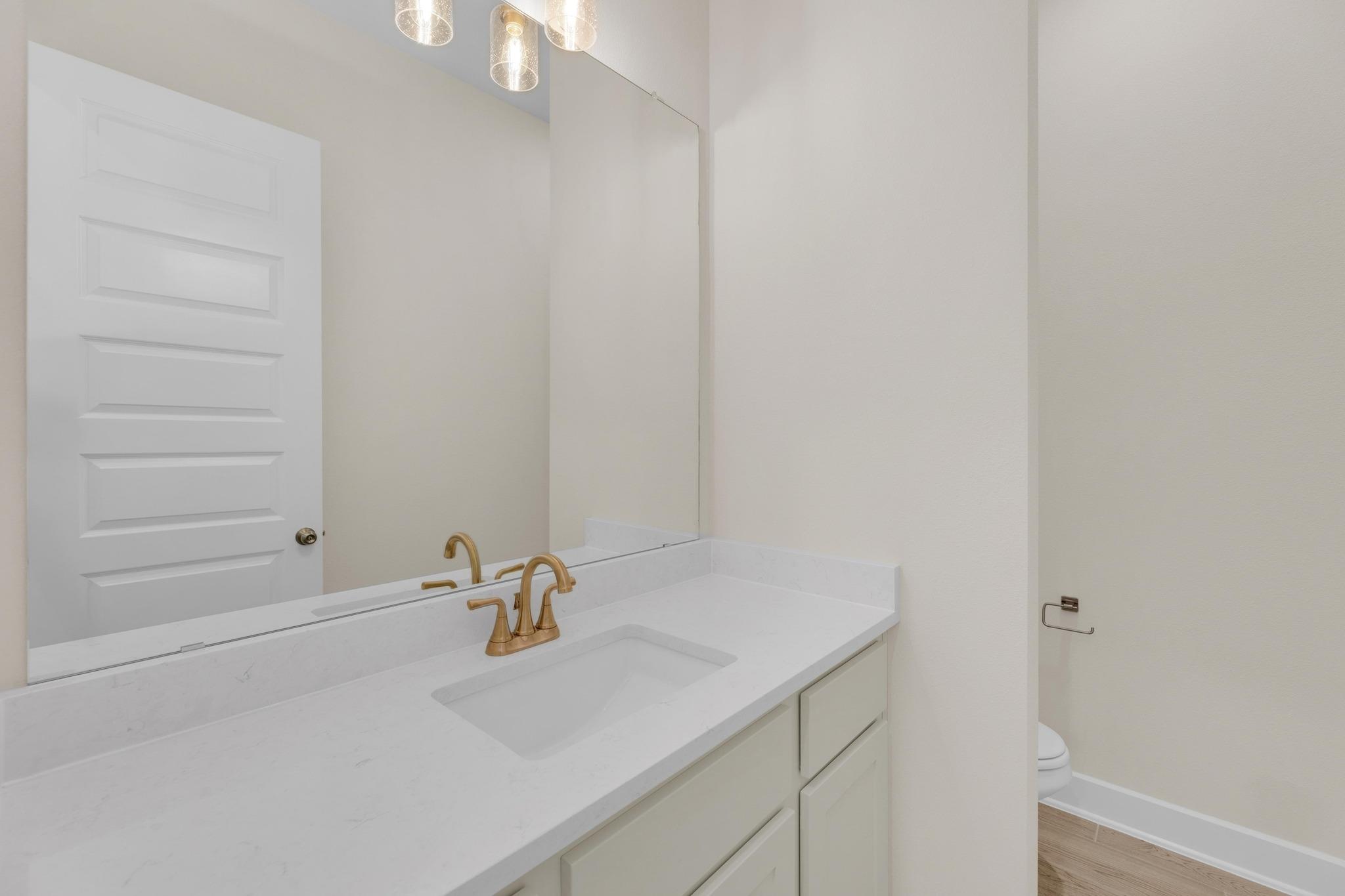 130 Montecilo Dr, Liberty Hill, TX 78642