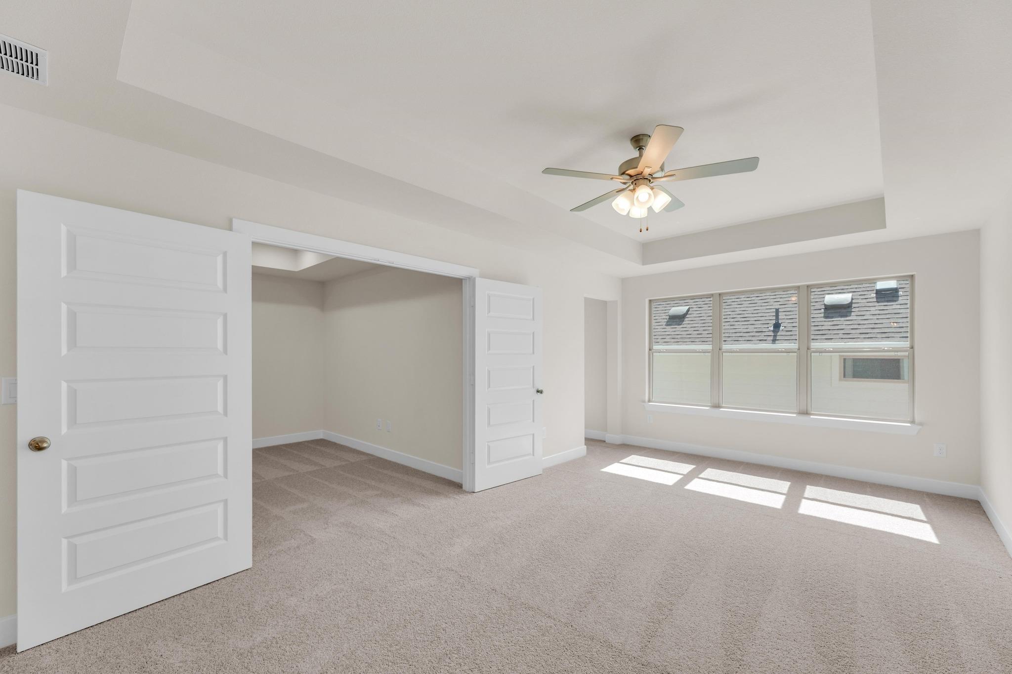 130 Montecilo Dr, Liberty Hill, TX 78642