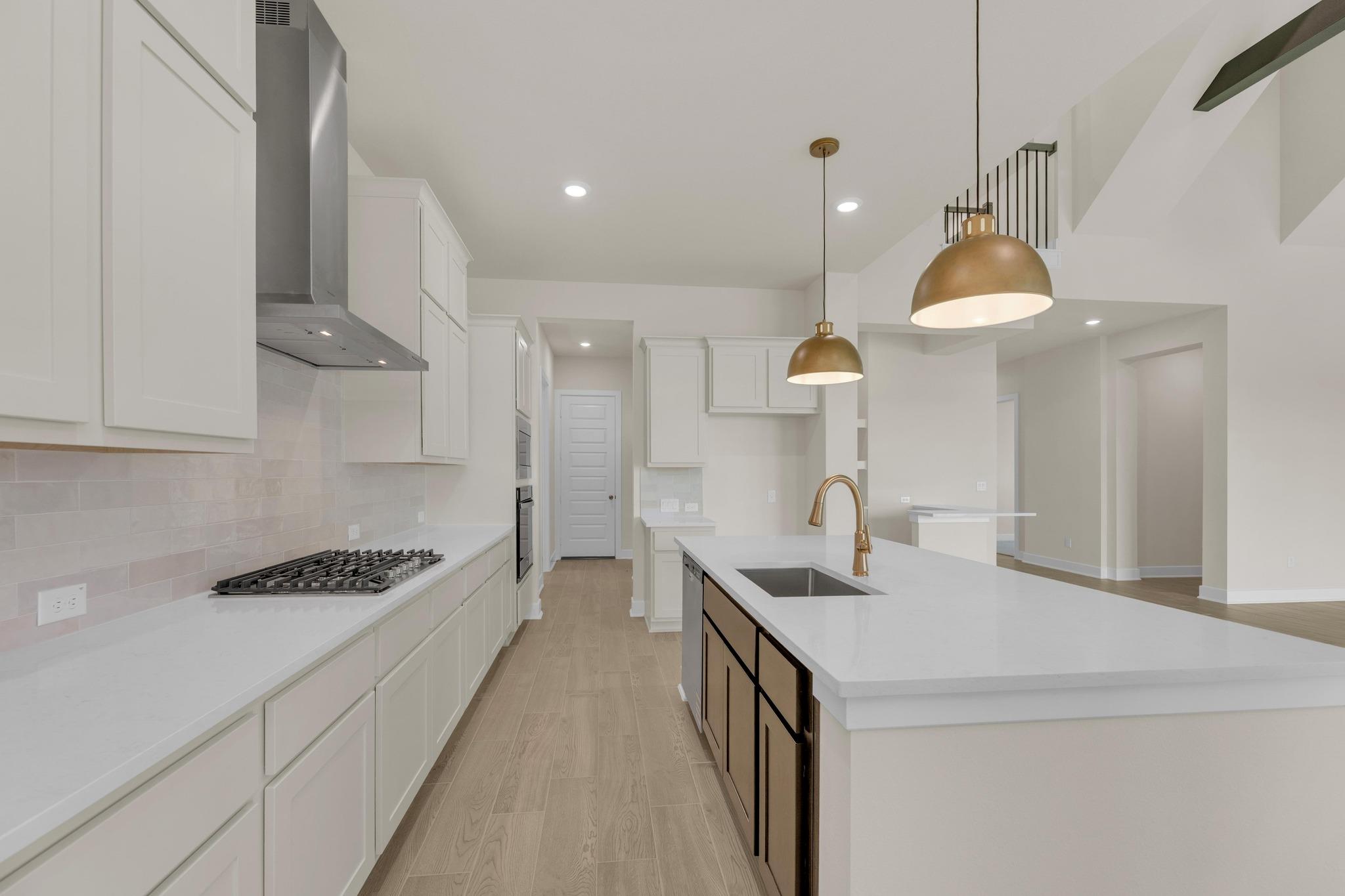 130 Montecilo Dr, Liberty Hill, TX 78642