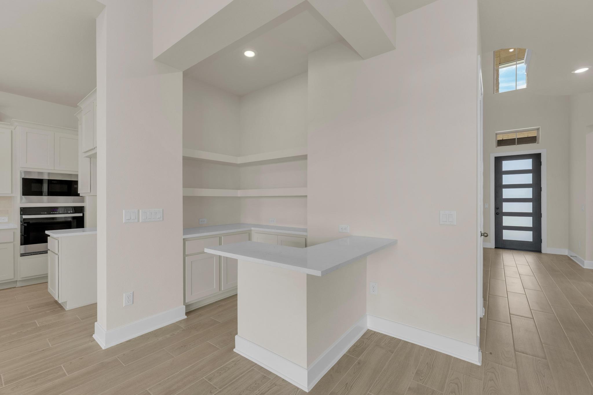 130 Montecilo Dr, Liberty Hill, TX 78642