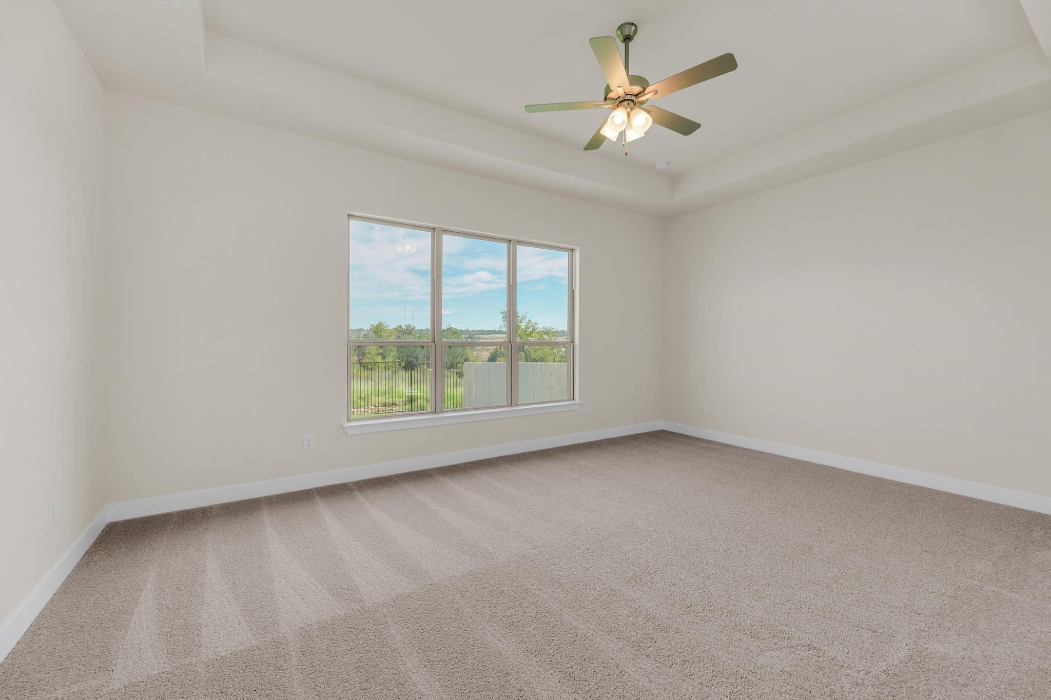 130 Montecilo Dr, Liberty Hill, TX 78642