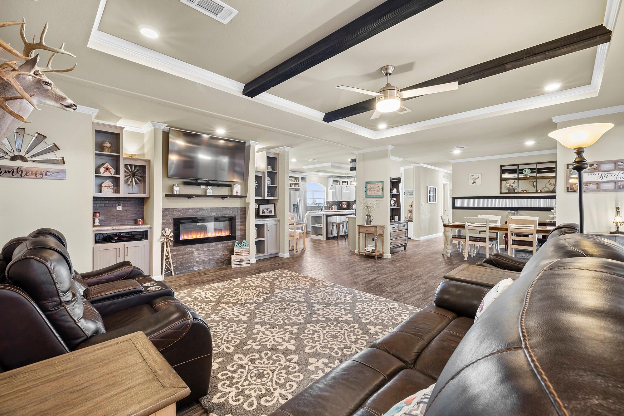 247 Daniel Dr, Bertram, TX 78605