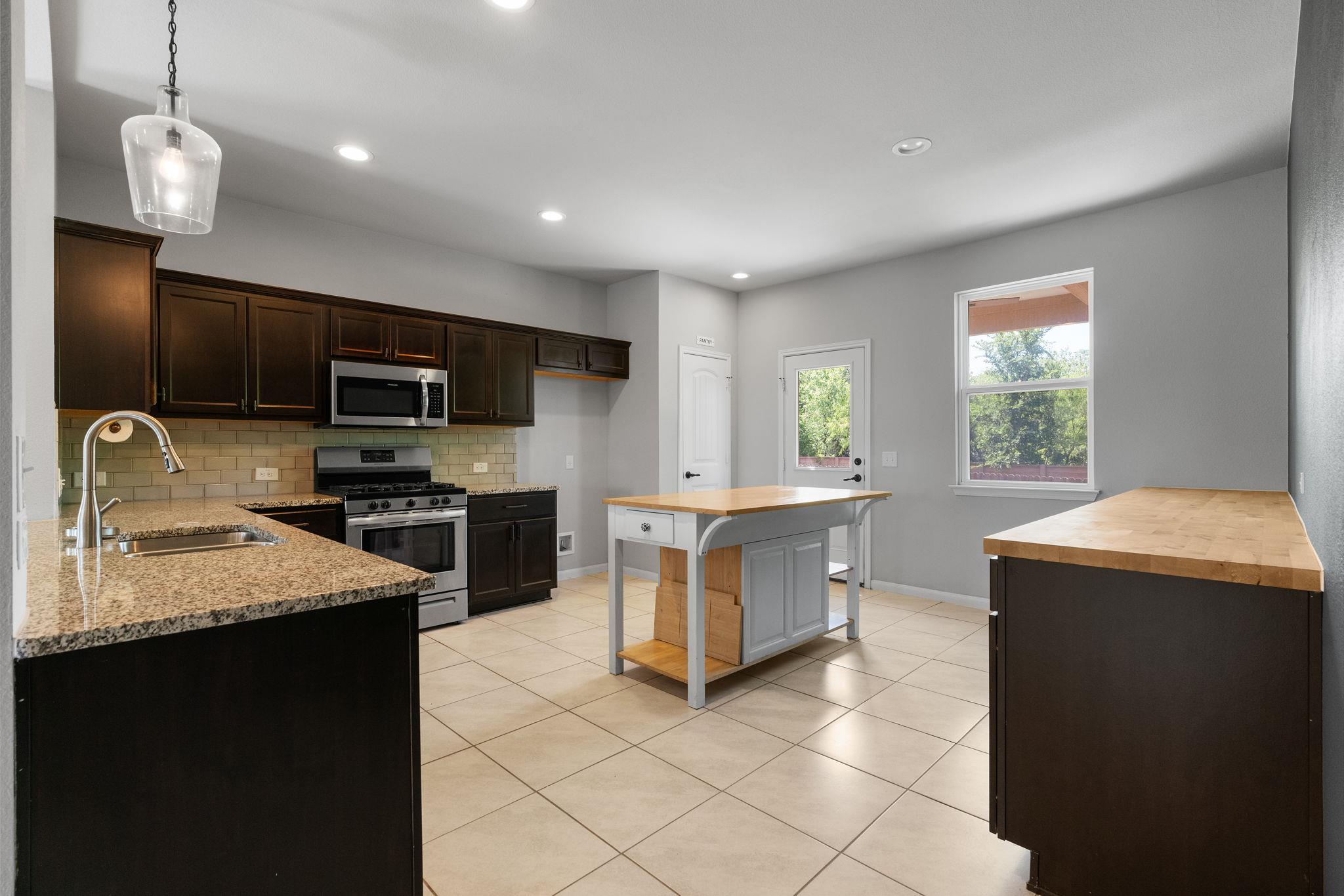 6501 Ranchito Dr, Austin, TX 78744