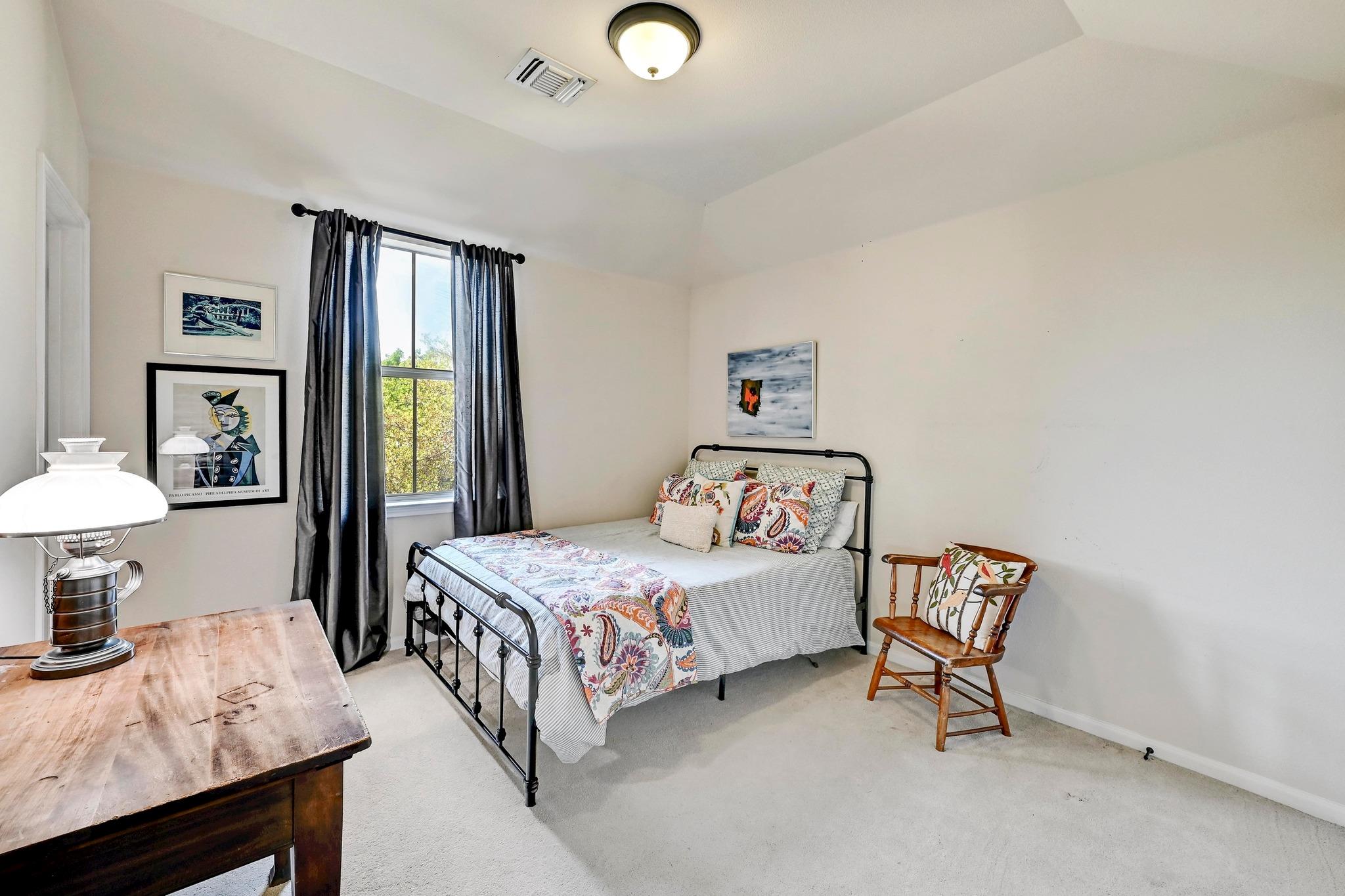 21940 Agarito Ln, Spicewood, TX 78669