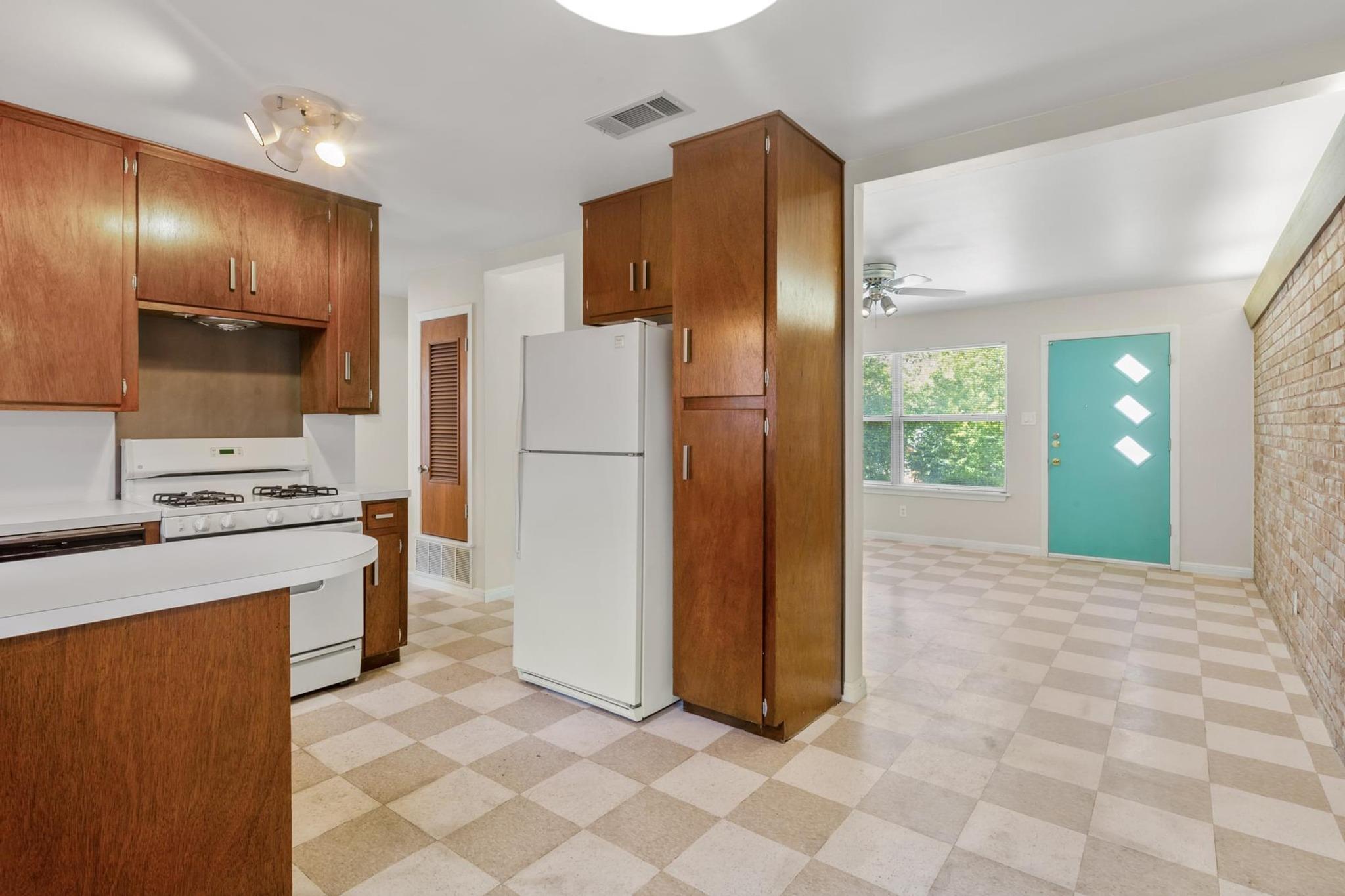 1909 Fairlawn Ln, Austin, TX 78704