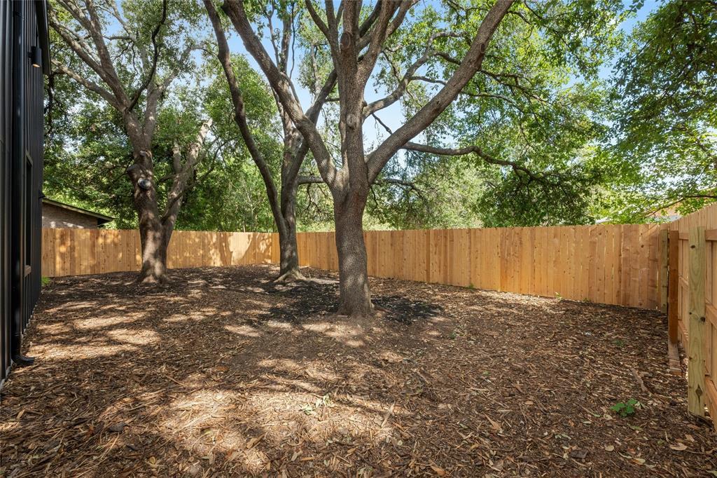 2010 Gathright Cv # B, Austin, TX 78704