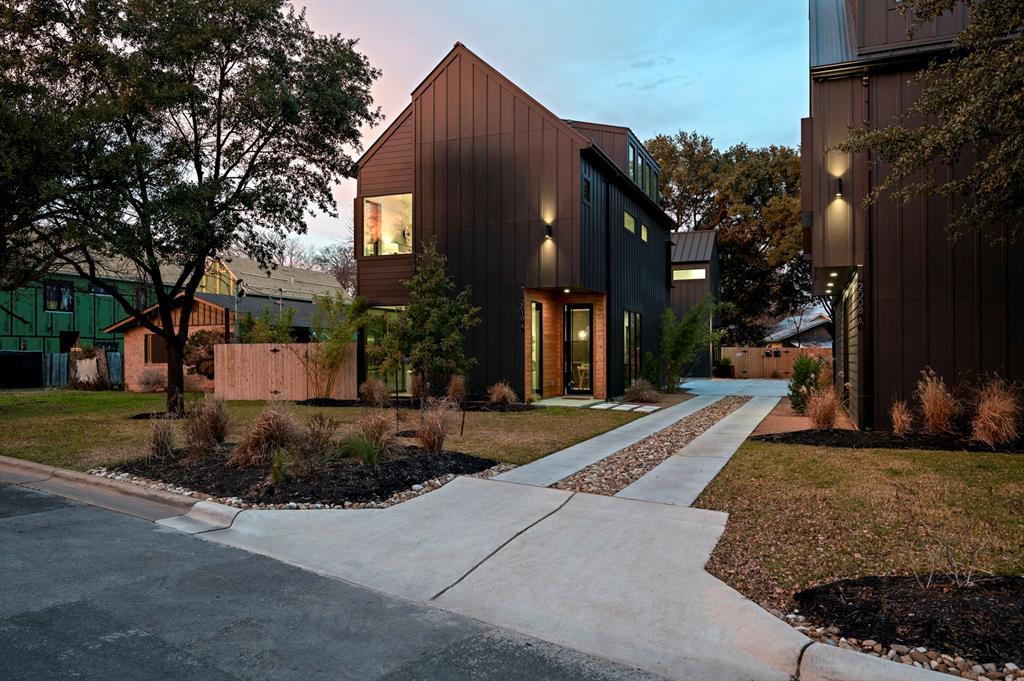 2010 Gathright Cv # A, Austin, TX 78704