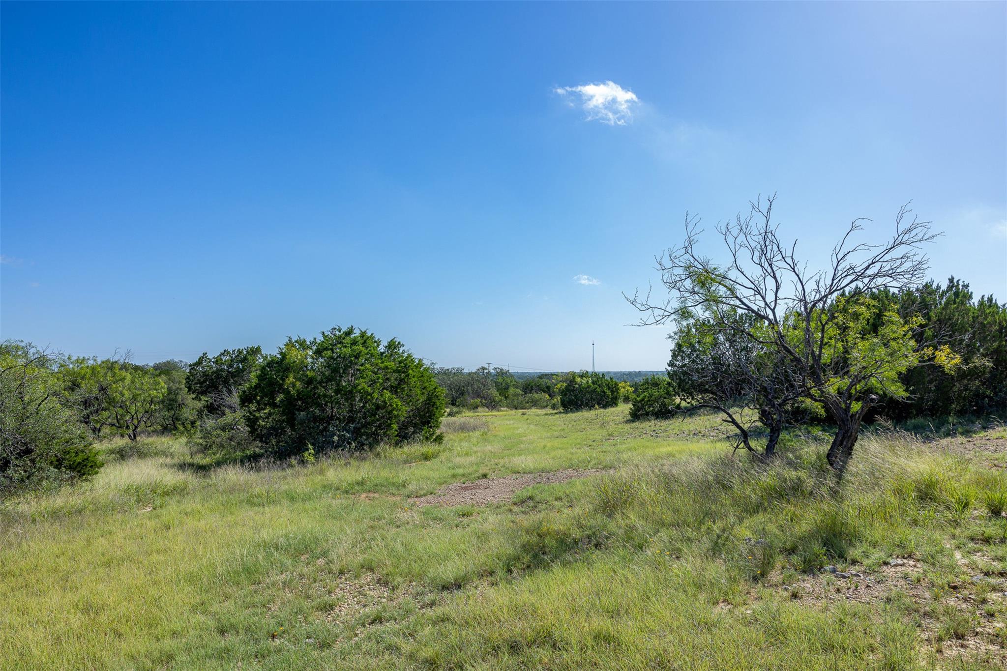 2050 W. 17th St, Brady, TX 76825