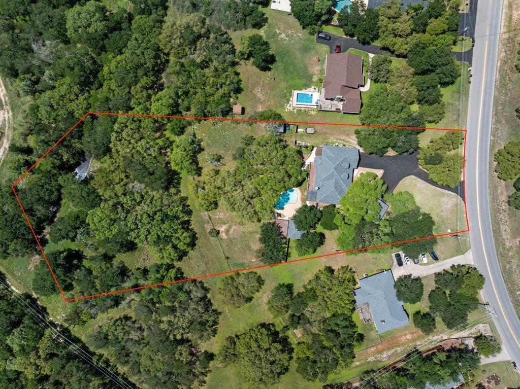 609 Stagecoach Trl, San Marcos, TX 78666