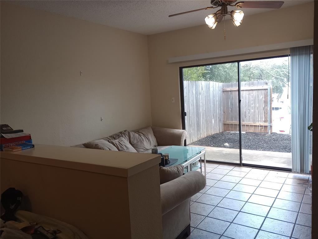 1411 N Gracy Farms Ln N # 100, Austin, TX 78758