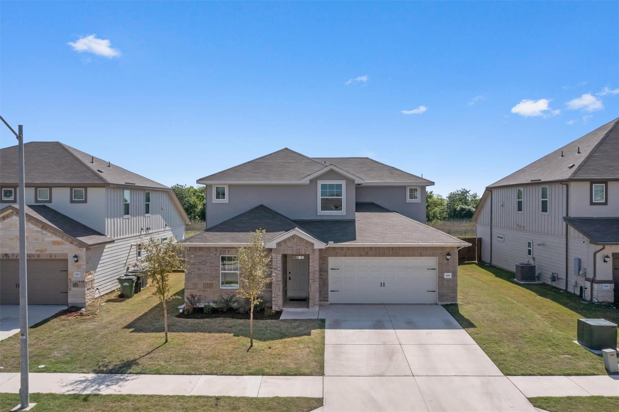 506 Windy Reed Rd, Hutto, TX 78634