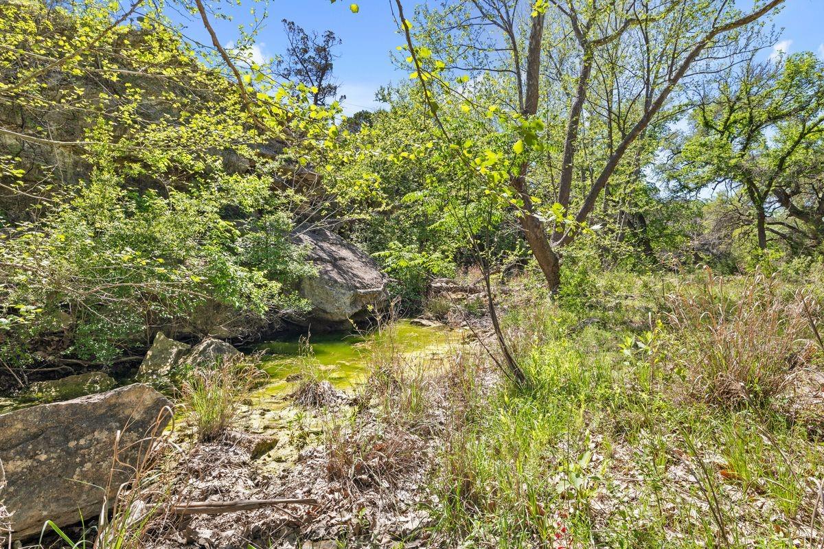 148 Red Hawk Rd, Wimberley, TX 78676