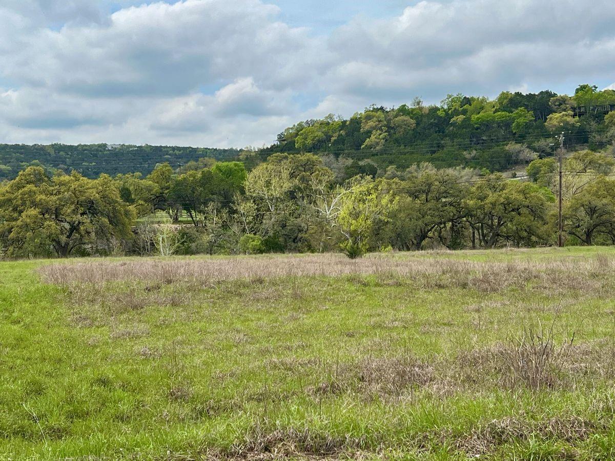 148 Red Hawk Rd, Wimberley, TX 78676