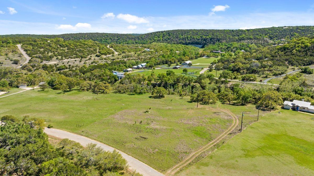 148 Red Hawk Rd, Wimberley, TX 78676
