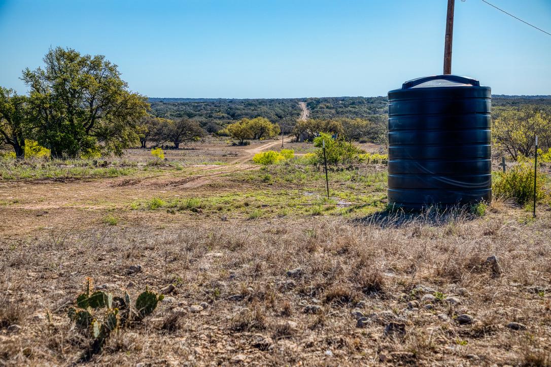 7748 Winslow Ln, Menard, TX 76859