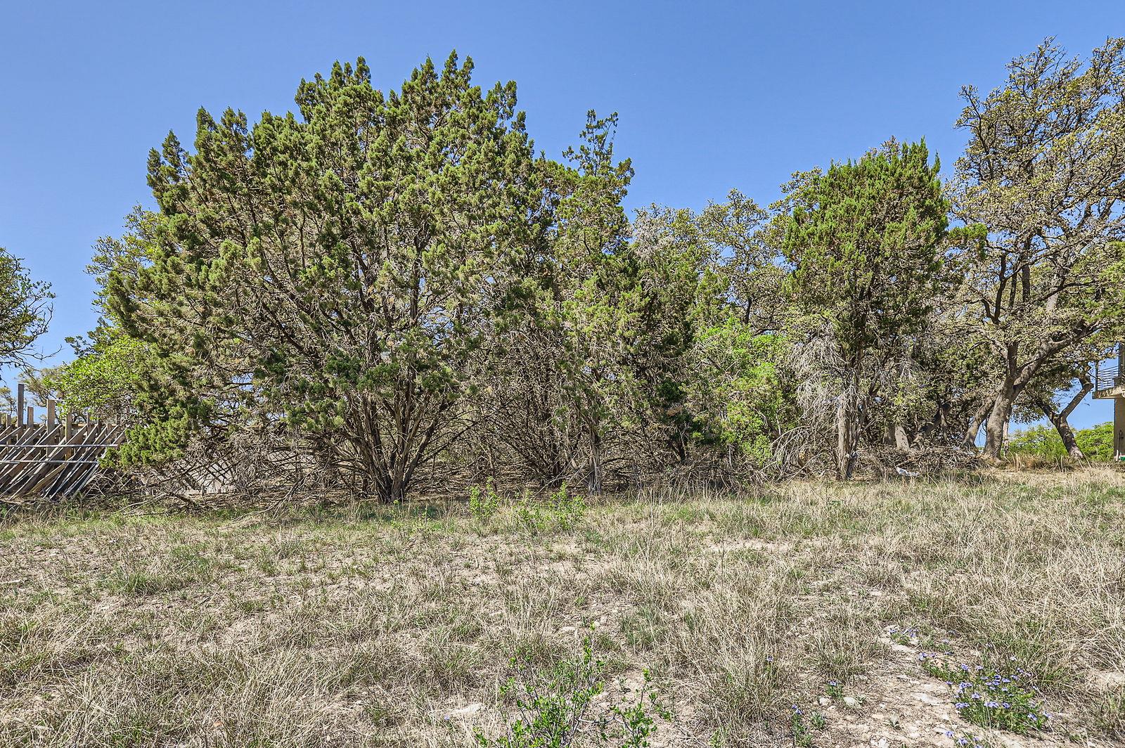 2207 Hancock Ave, Lago Vista, TX 78645