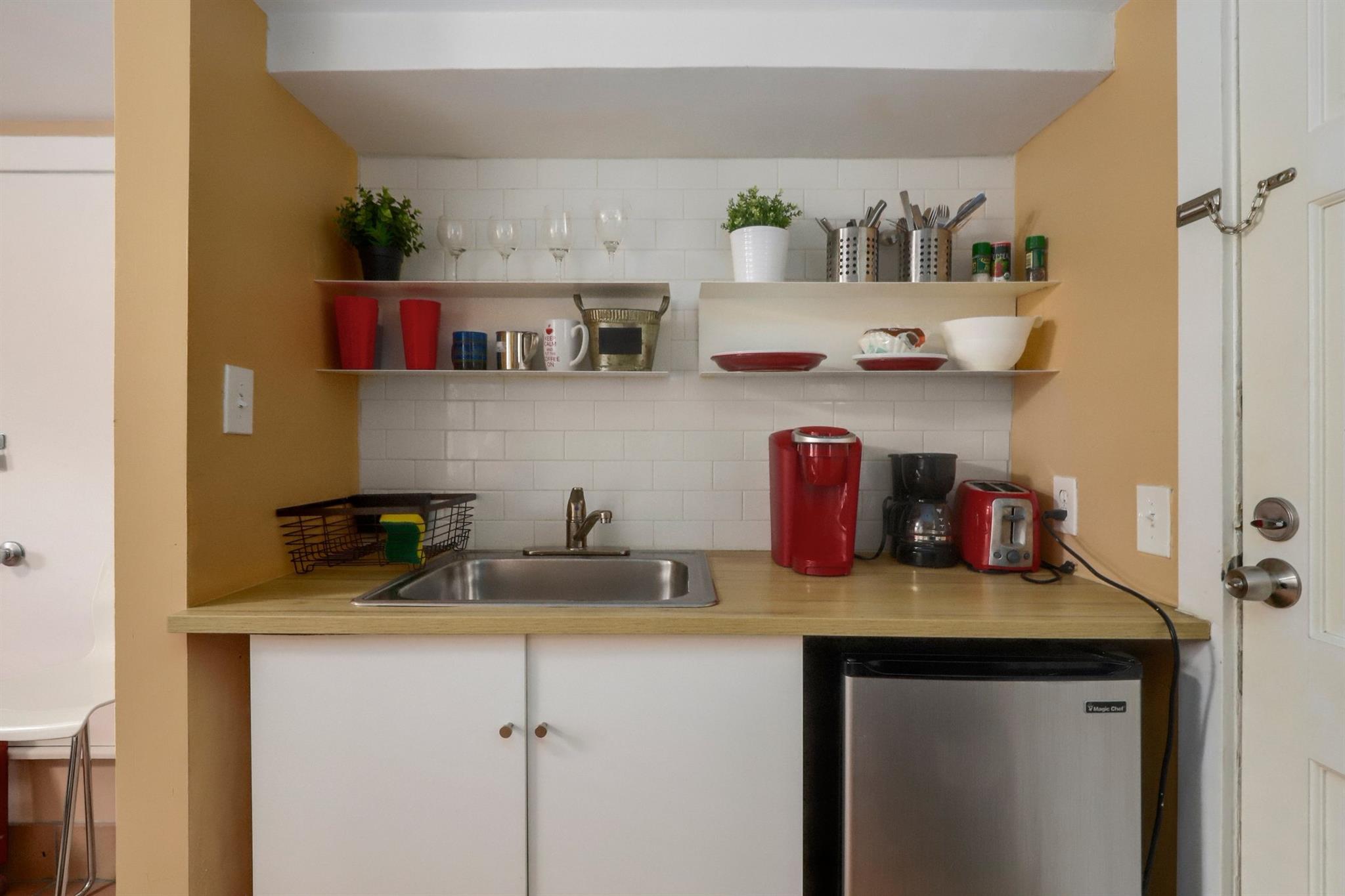 1209 W 8th St, Austin, TX 78703