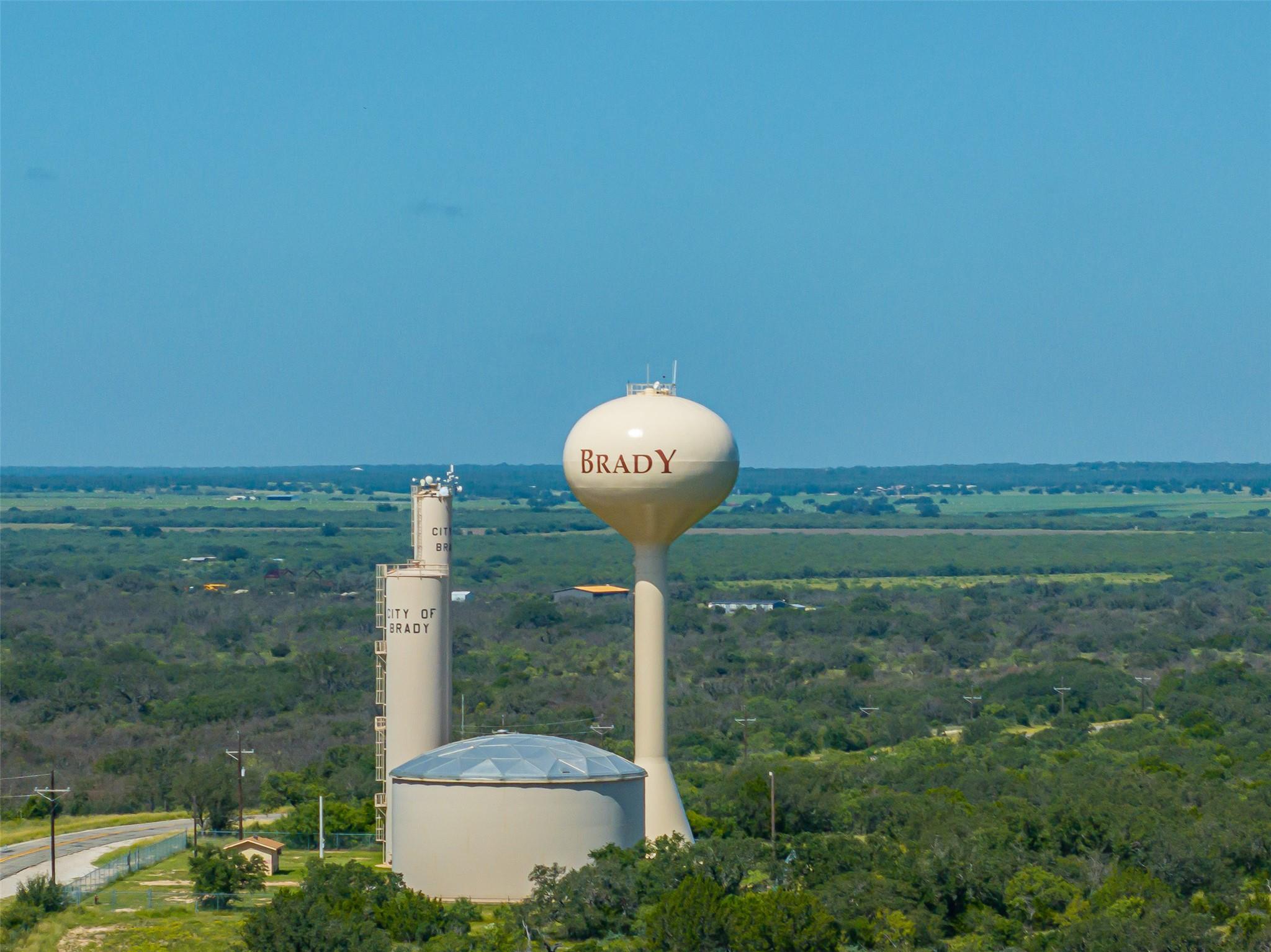 Tract 2 2050 W 17th St, Brady, TX 76825