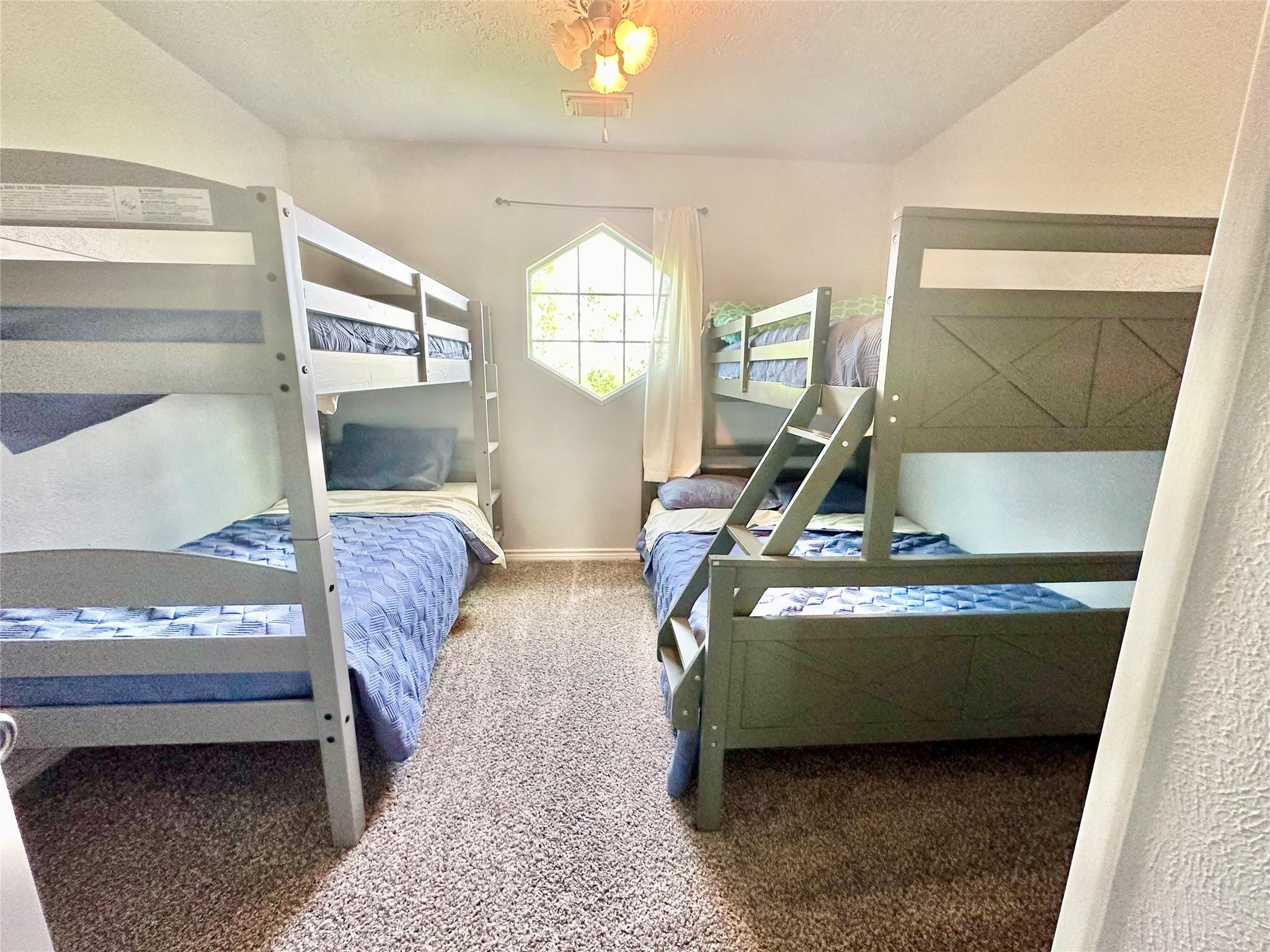 3109 Diane St, Crystal Beach, TX 77650