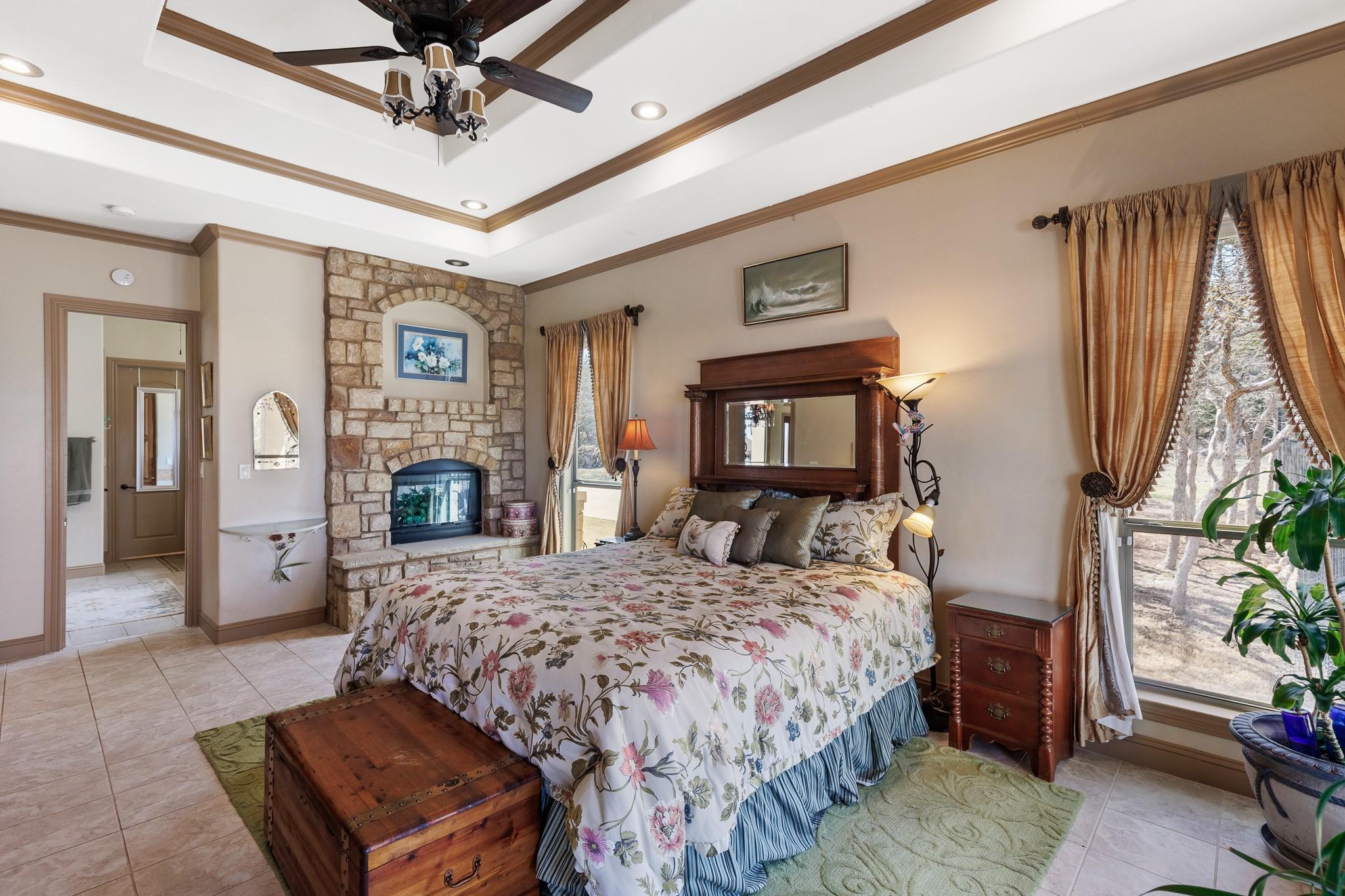 108 Oak Bend, Burnet, TX 78611