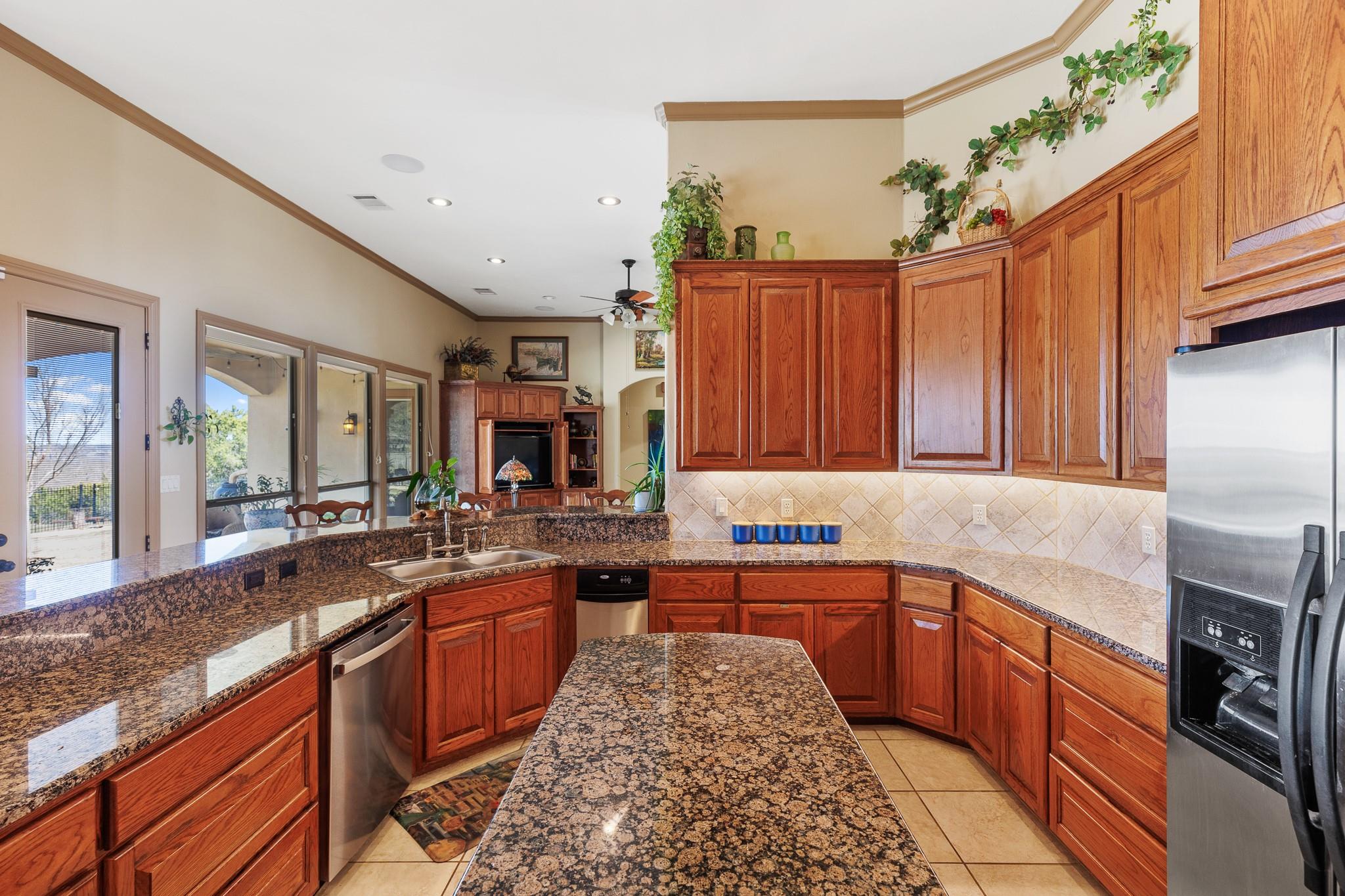 108 Oak Bend, Burnet, TX 78611