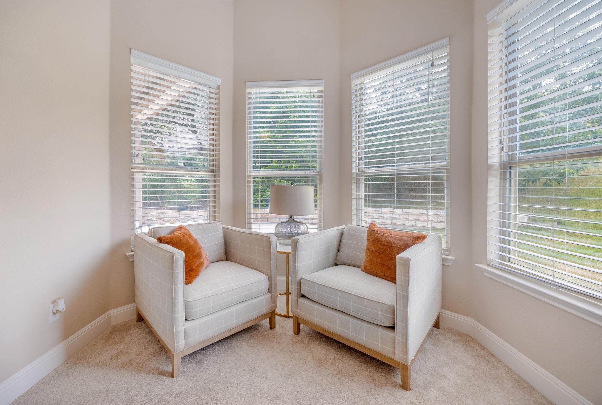 106 Tonkawa Trl W, Austin, TX 78738