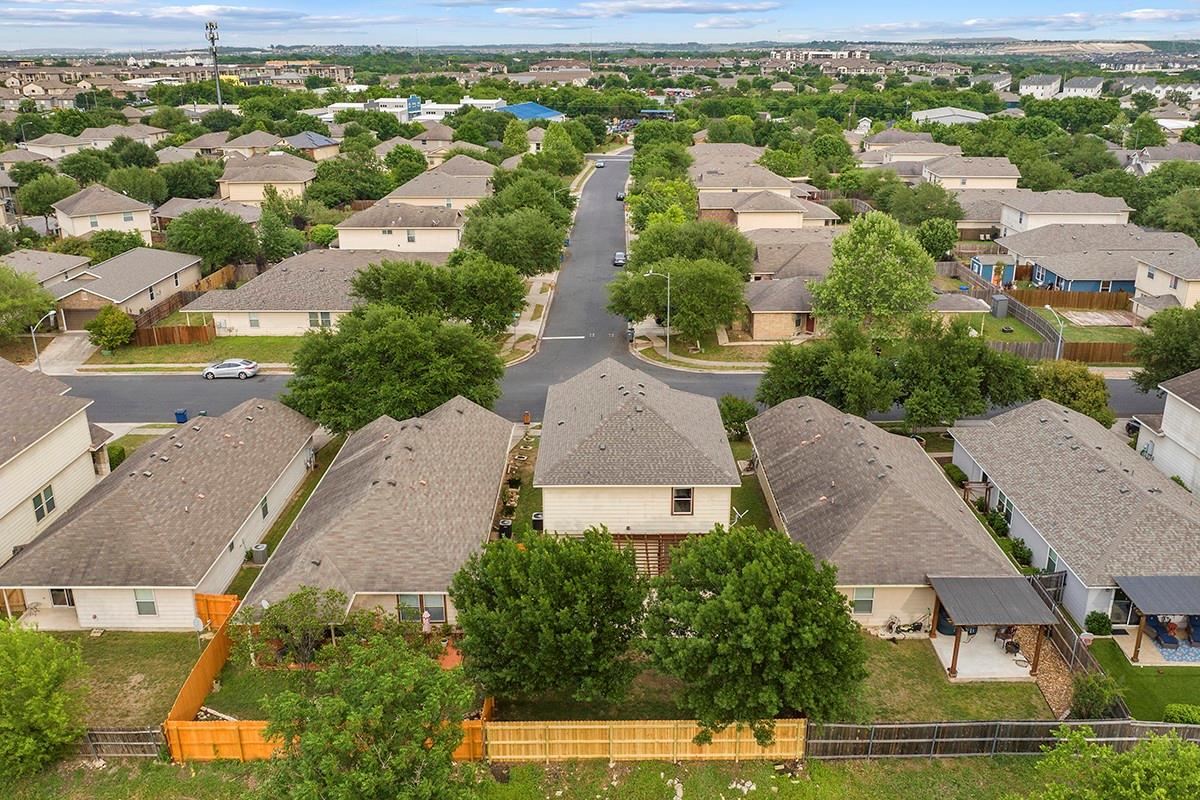 11328 Ashbrook Dr, Manchaca, TX 78652