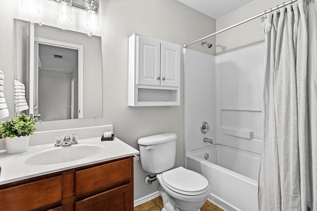 11328 Ashbrook Dr, Manchaca, TX 78652