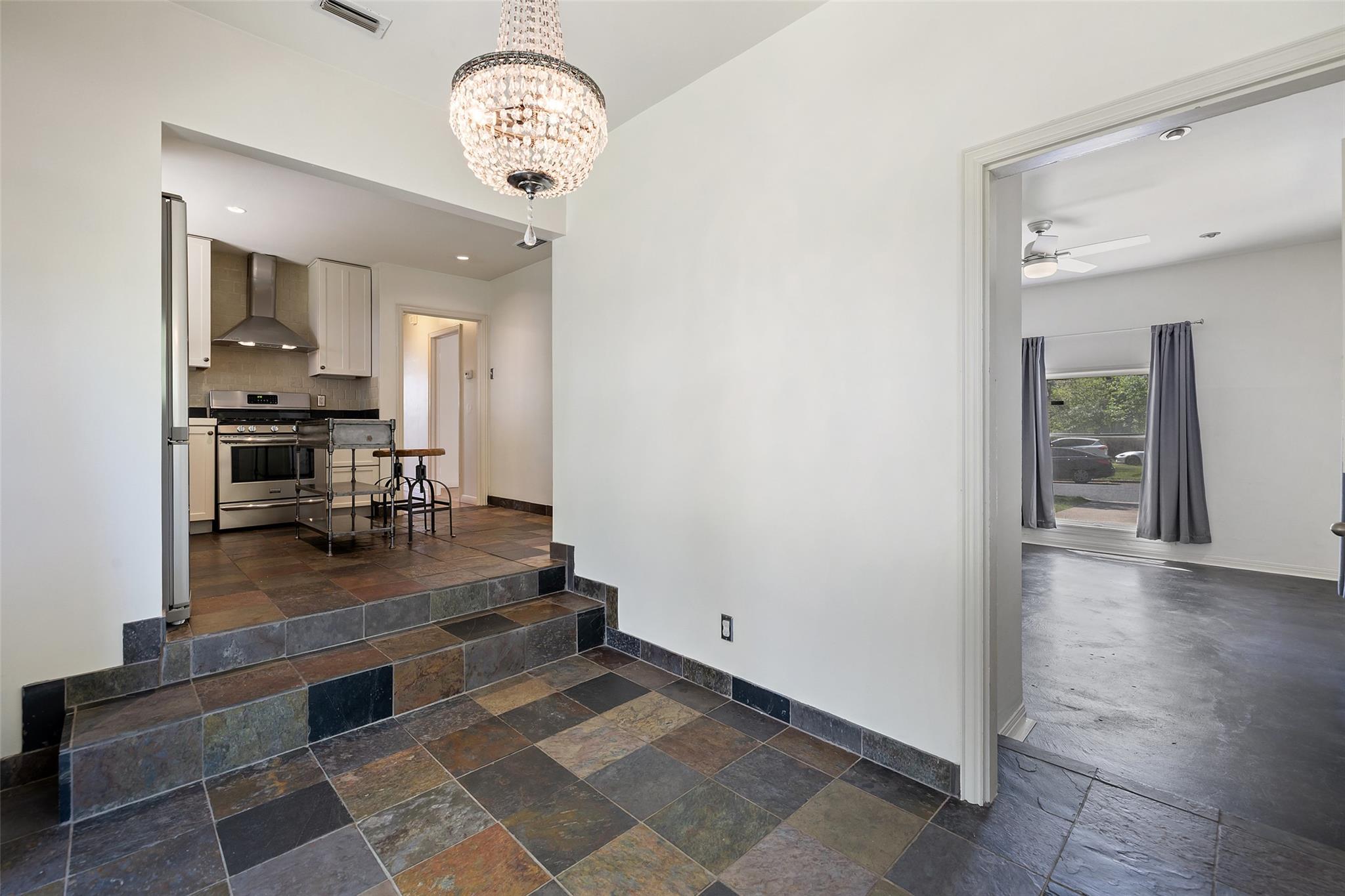 1616 Ullrich Ave, Austin, TX 78756