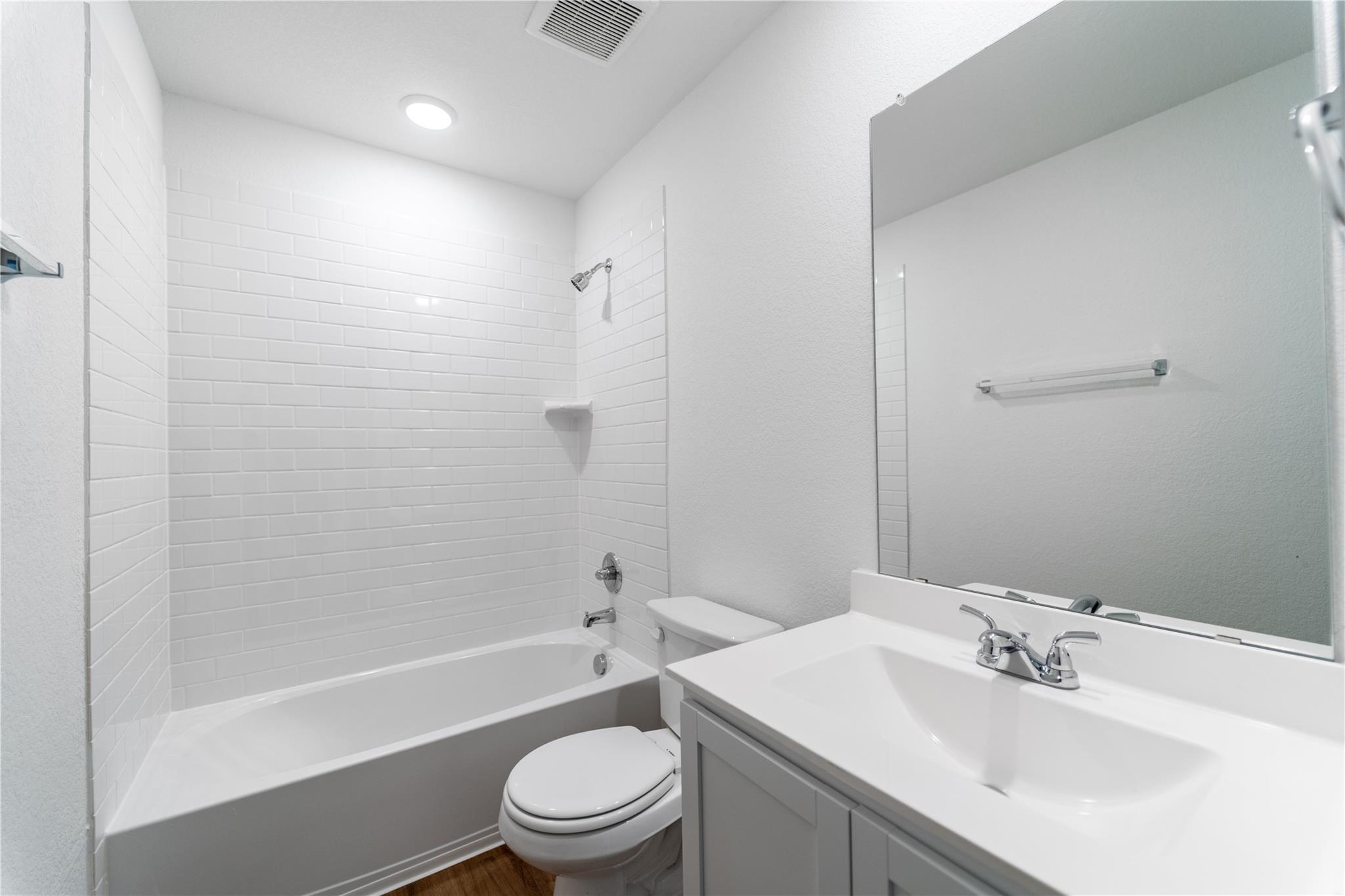 716 Barbary Coast Ln, Jarrell, TX 76537