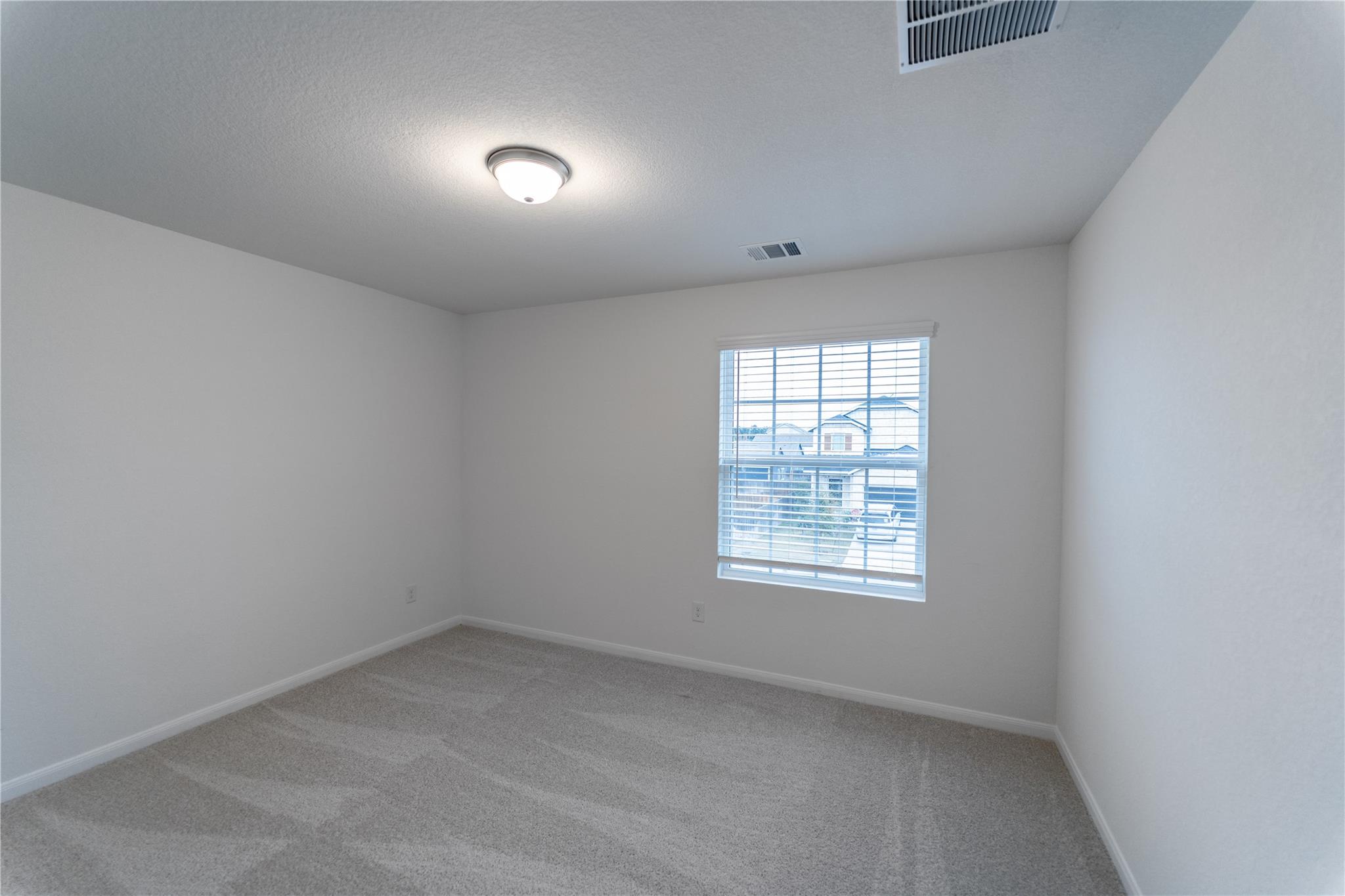 716 Barbary Coast Ln, Jarrell, TX 76537