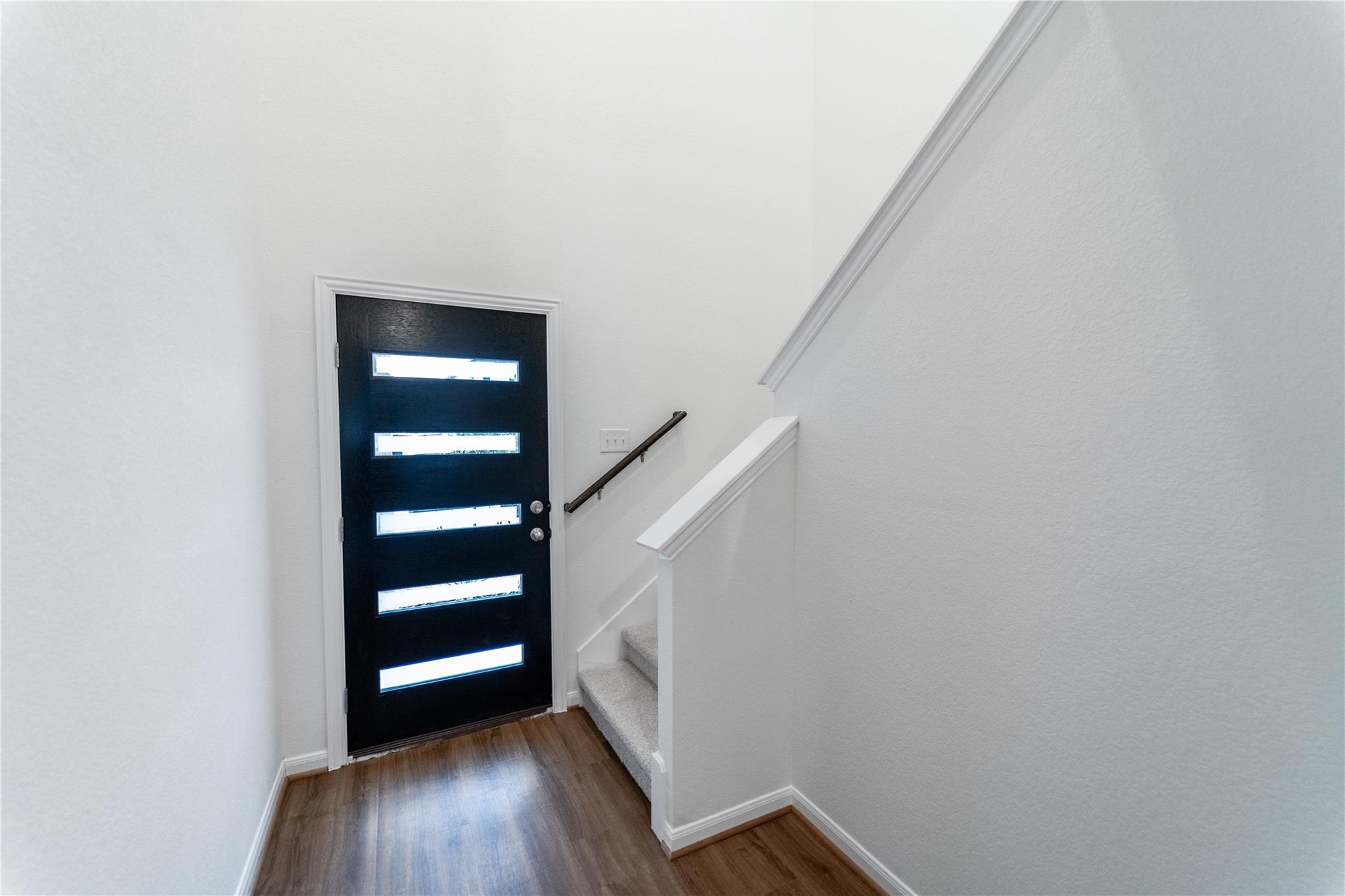 716 Barbary Coast Ln, Jarrell, TX 76537