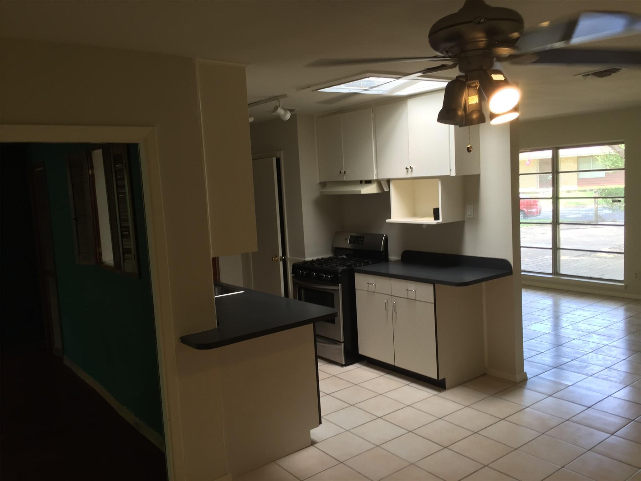 4623 Philco Dr, Austin, TX 78745