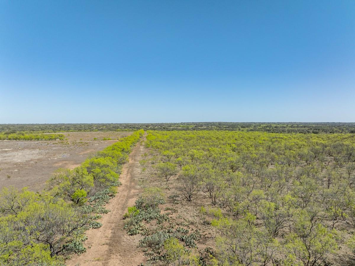 000 W. 17th St, Brady, TX 76825