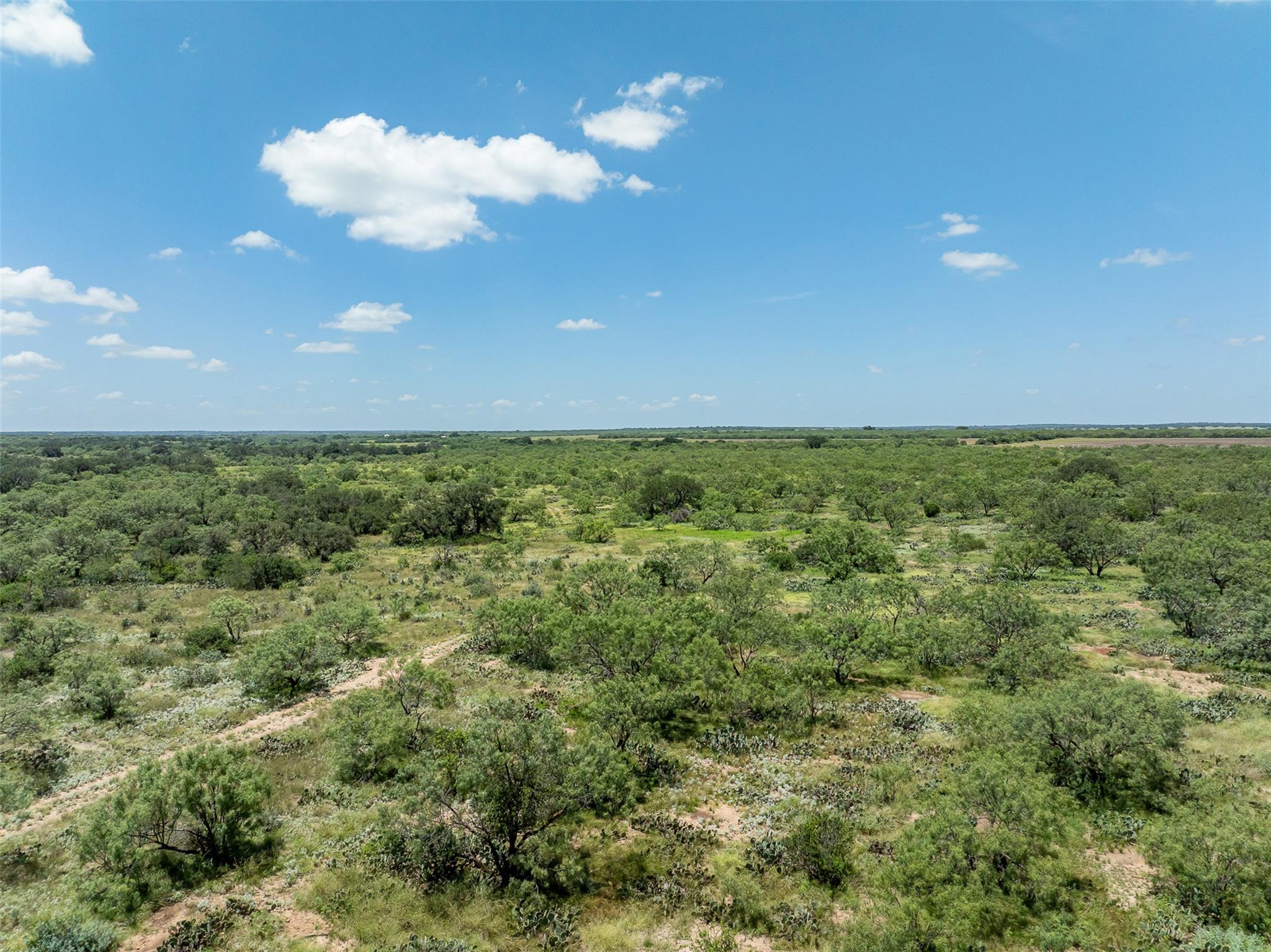 000 W. 17th St, Brady, TX 76825