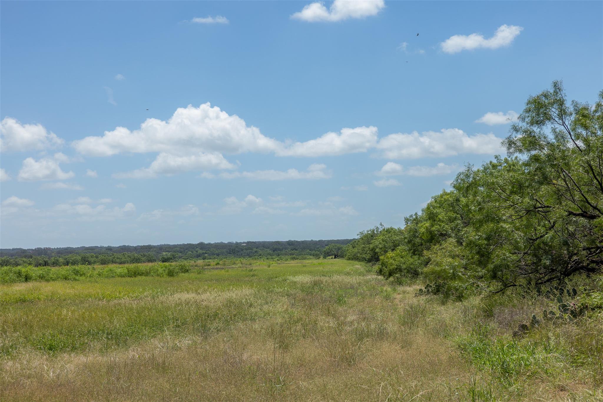 000 W. 17th St, Brady, TX 76825