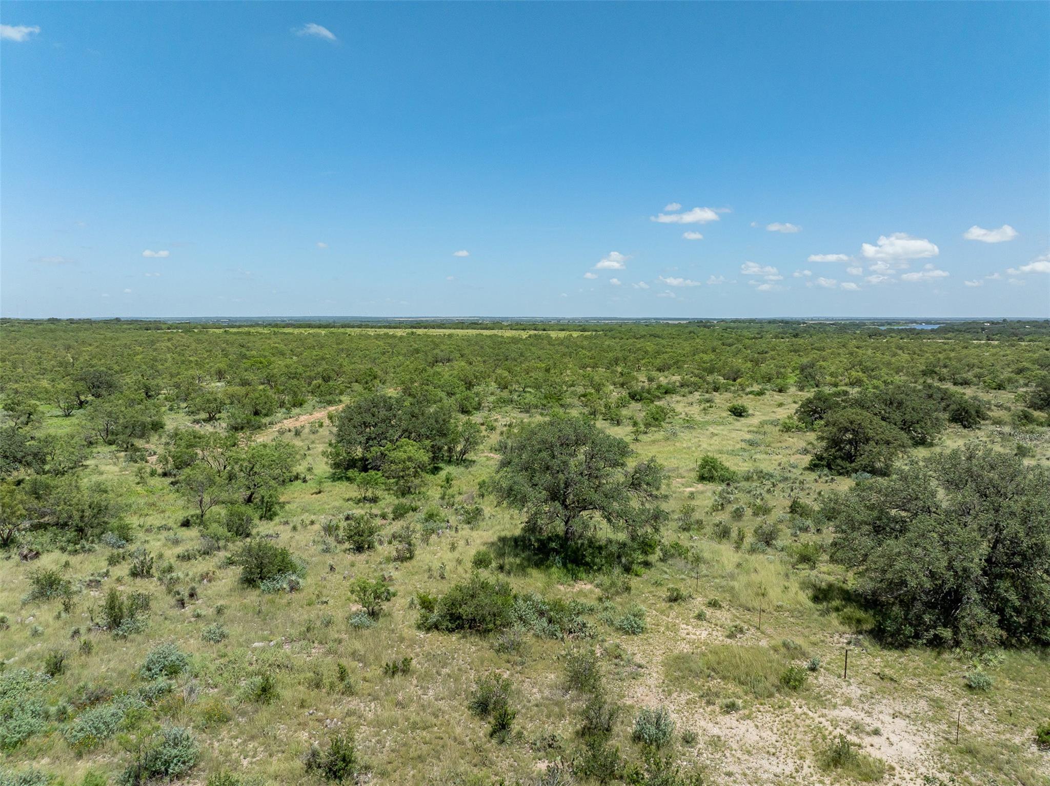 000 W. 17th St, Brady, TX 76825