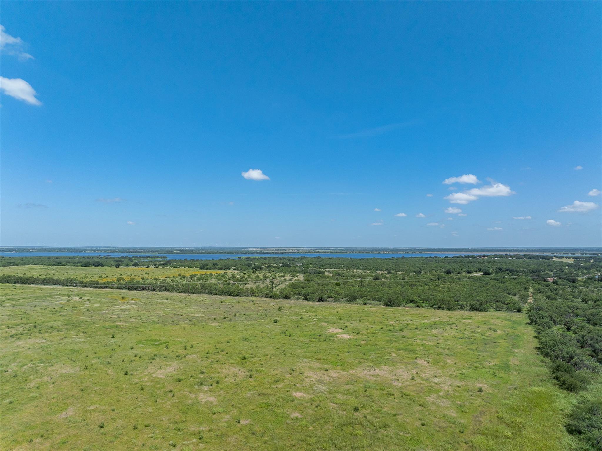 000 W. 17th St, Brady, TX 76825